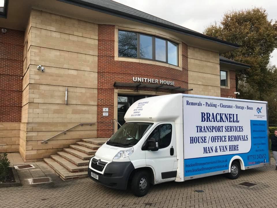 Bracknell Transport Services, UK, moving boxes