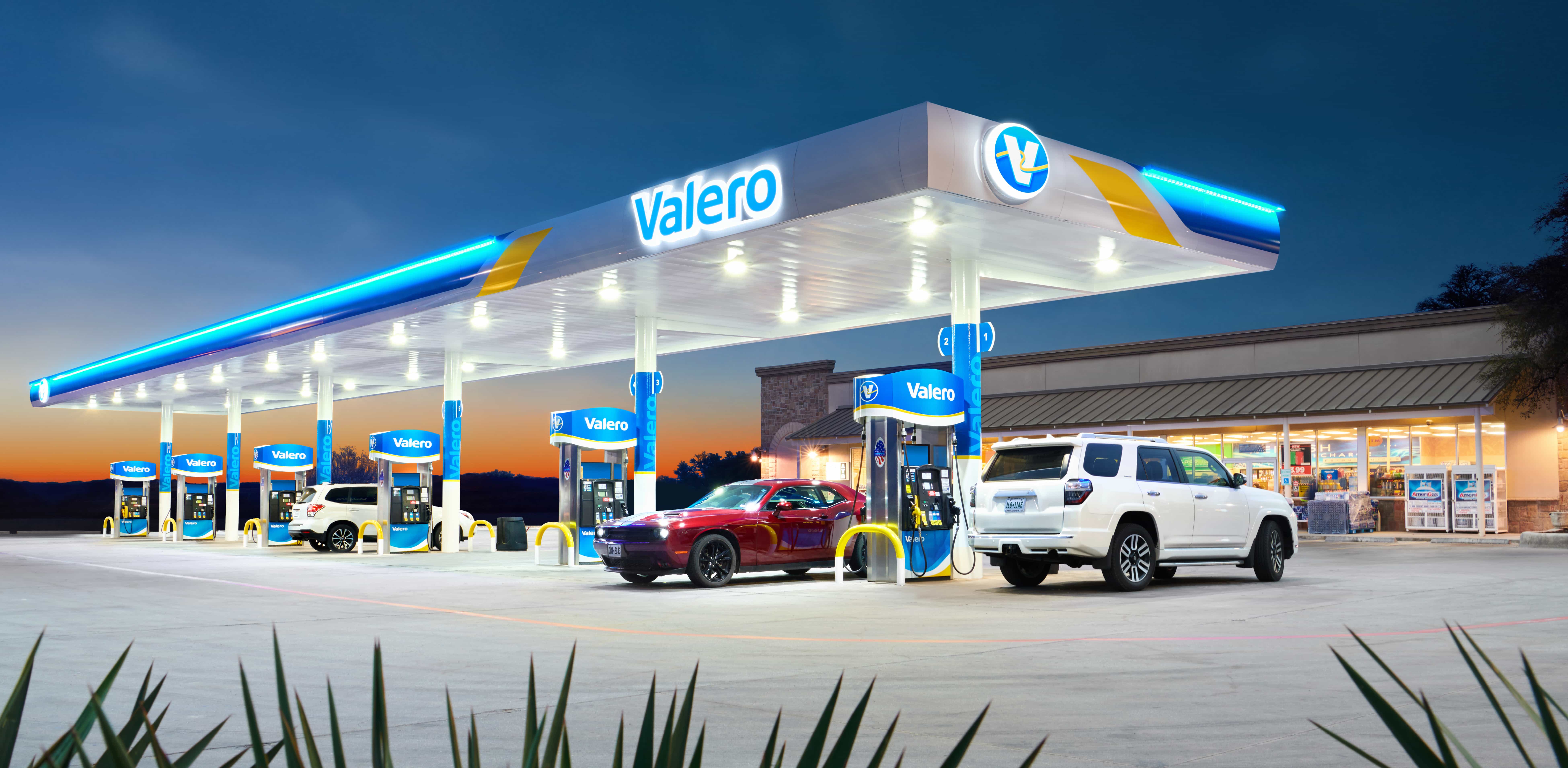 Valero Fuel - Broomfield, CO, US, 24 hour gas station
