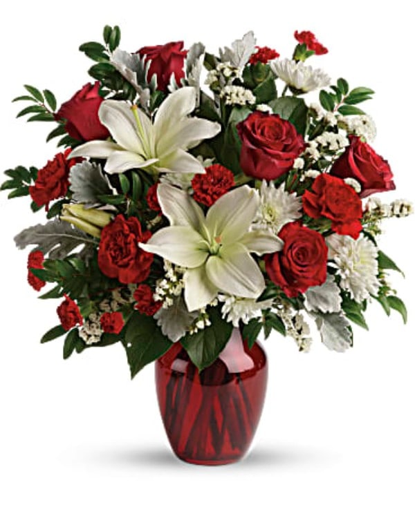 Moore's Flowers & Gifts - Fayette, AL, US, always in bloom