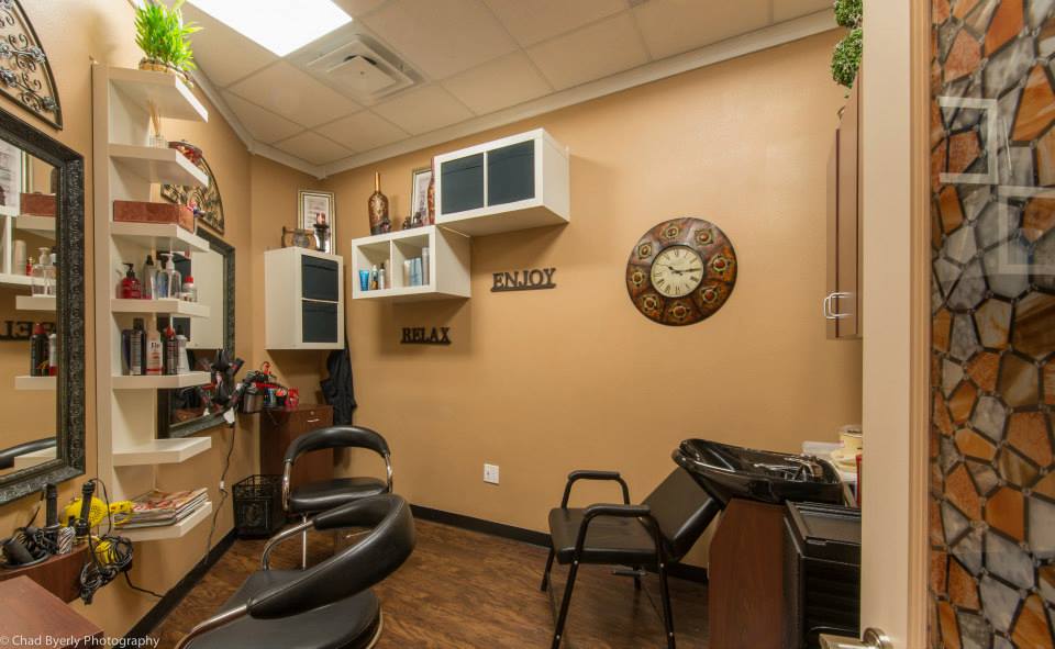 Phenix Salon Suites - Lakewood, CO, US, black hair shop