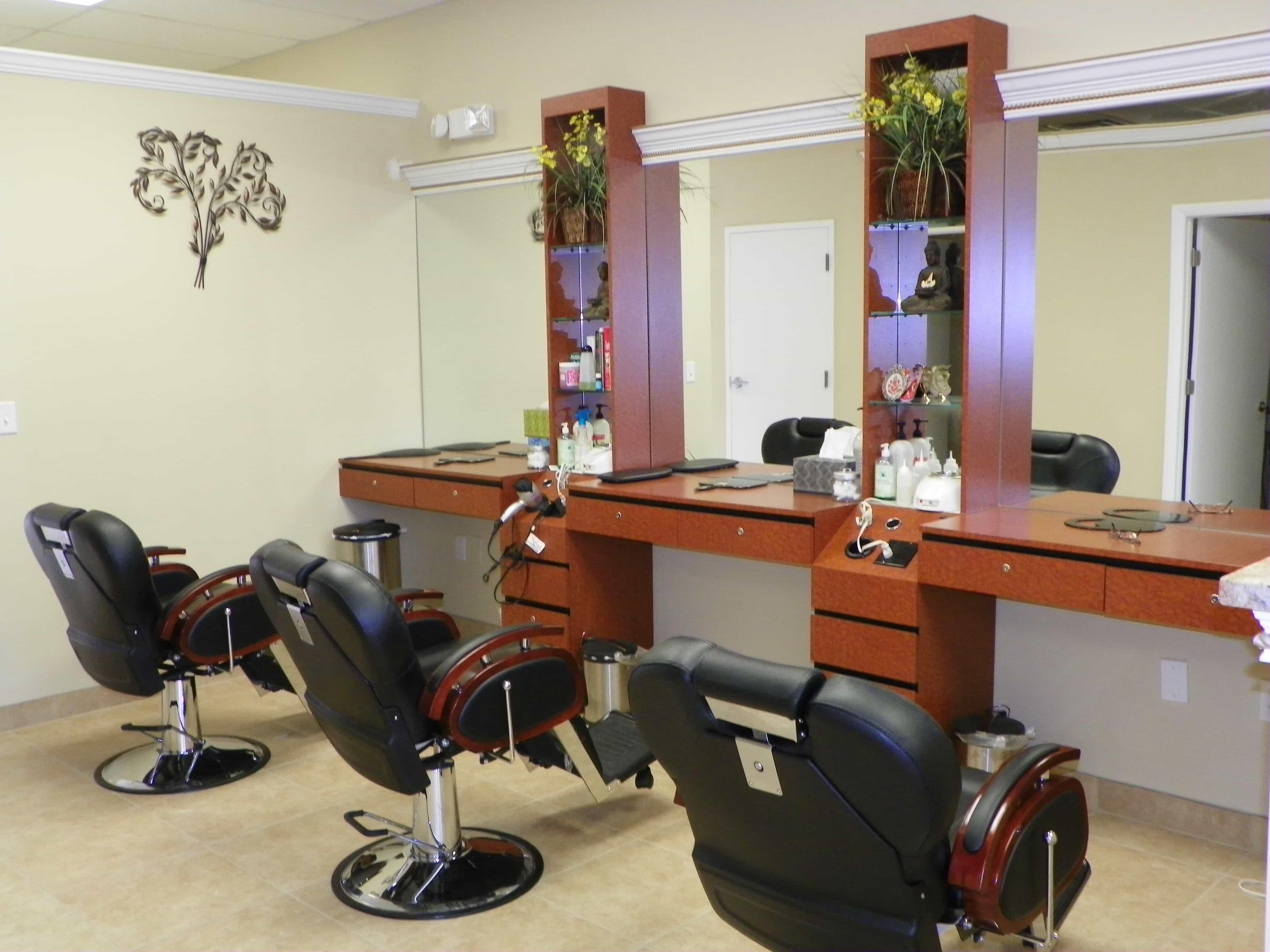Sangita Beauty Parlour - Waterbury, CT, US, beautiful nail salon