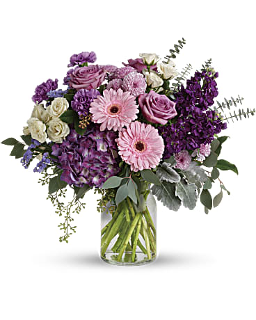 Stamford Florist, US, white flower arrangements