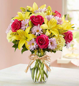 Royal Louis Florist - Sacramento, CA, US, send mothers day flowers