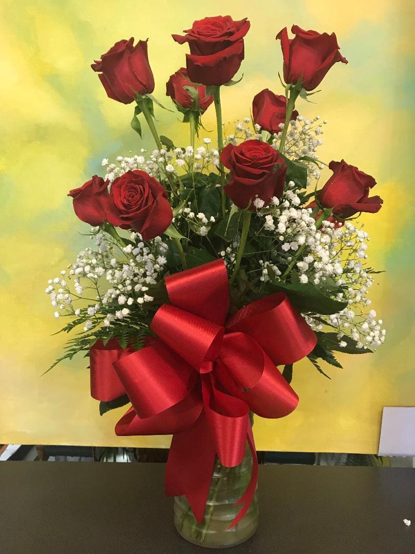 Carren's Flowers & Gifts - Searcy, AR, US, cheap flowers by post