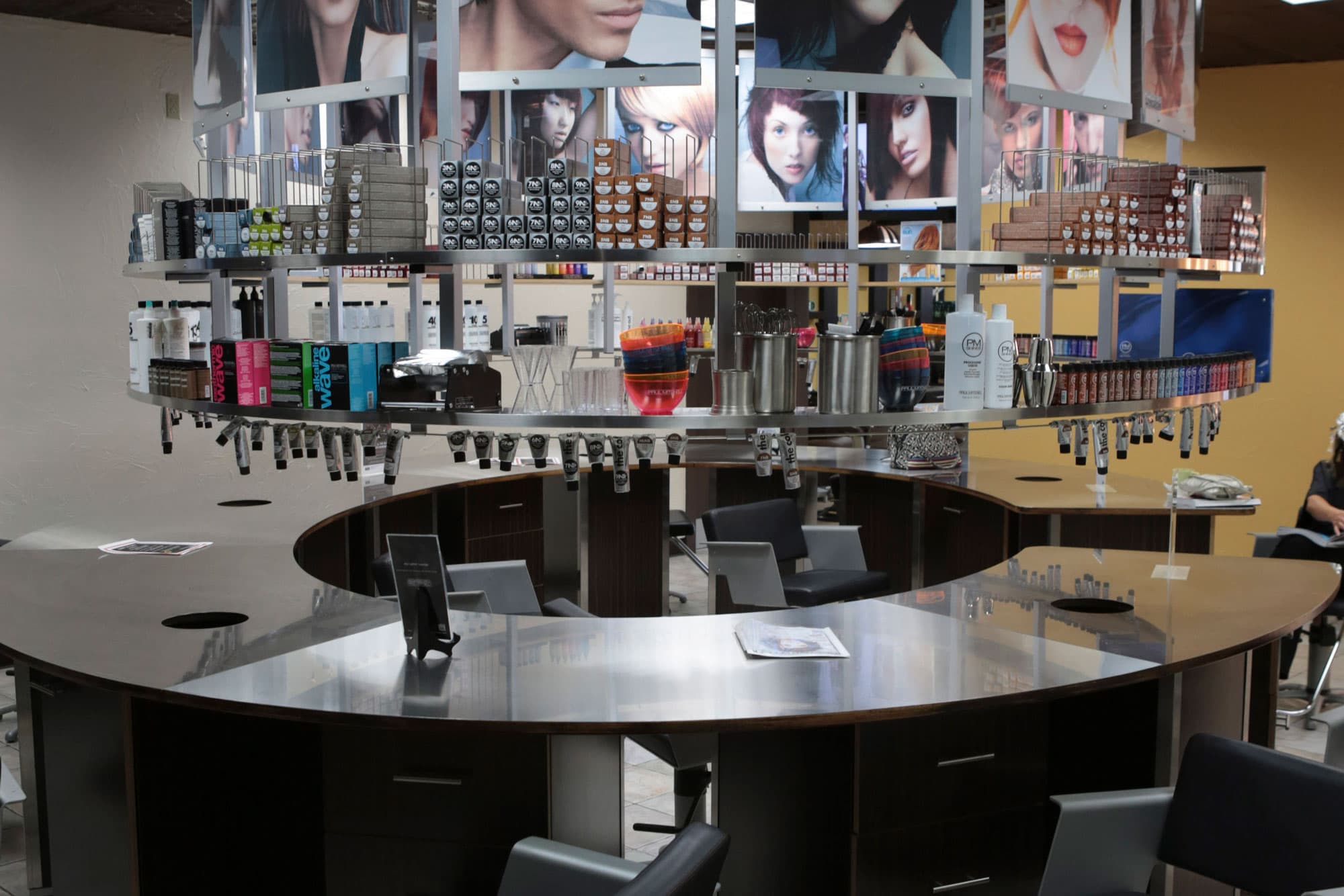 Captiva Salon - Milford, CT, US, the hair lounge