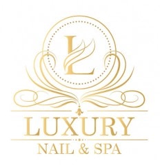 luxury nails & spa