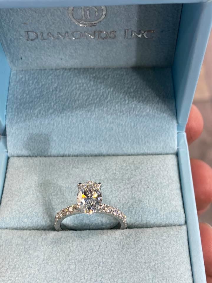 Diamonds Inc - Chicago, IL, US, custom jewelry