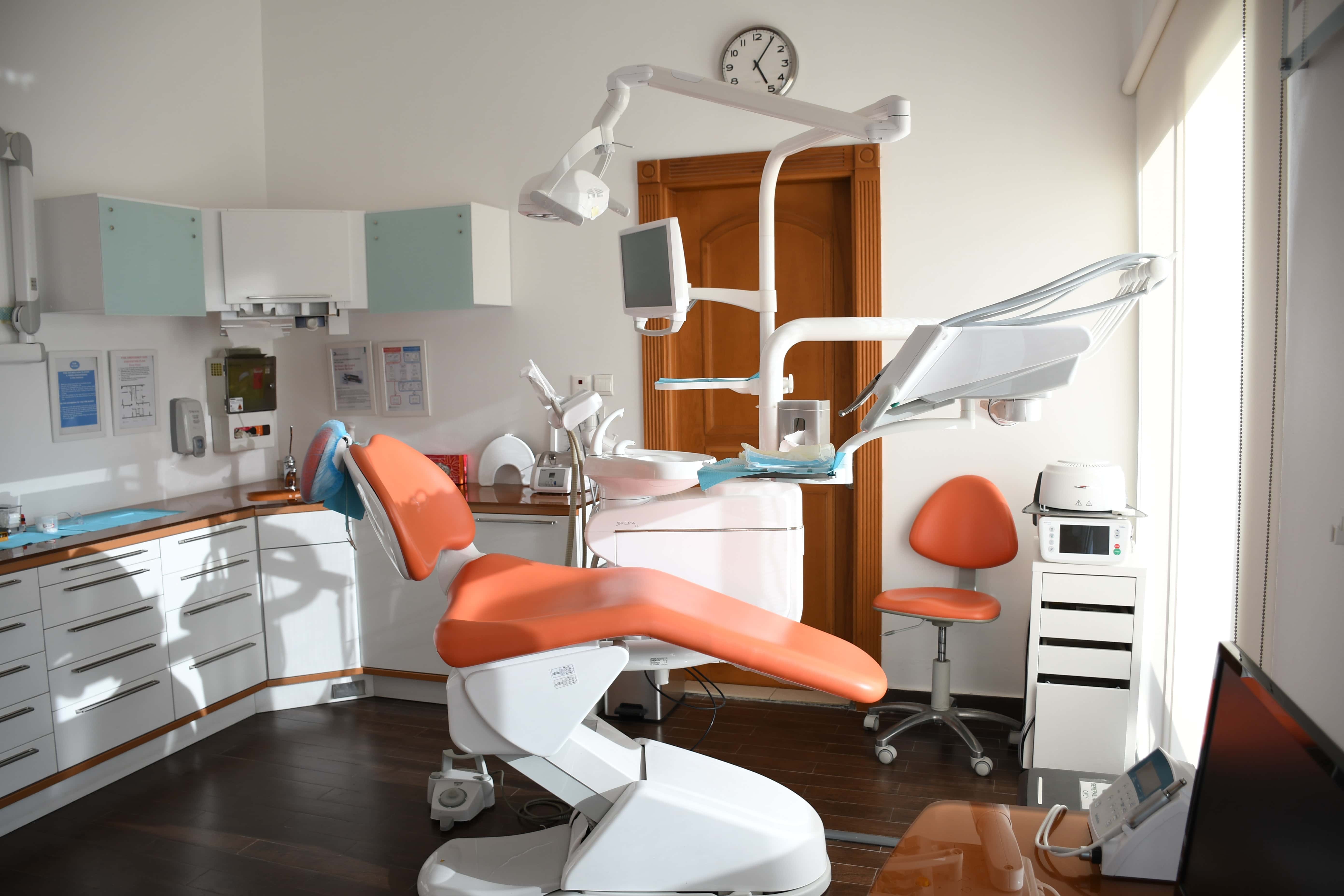 West Keller Dental, US, dentist