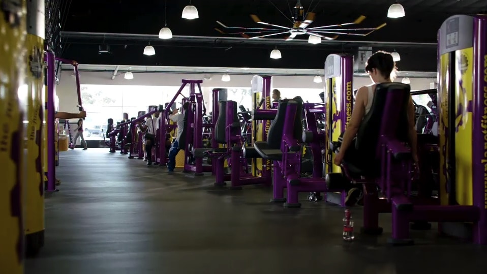 Planet Fitness - Fishers (IN 46038), US, trapezius muscle
