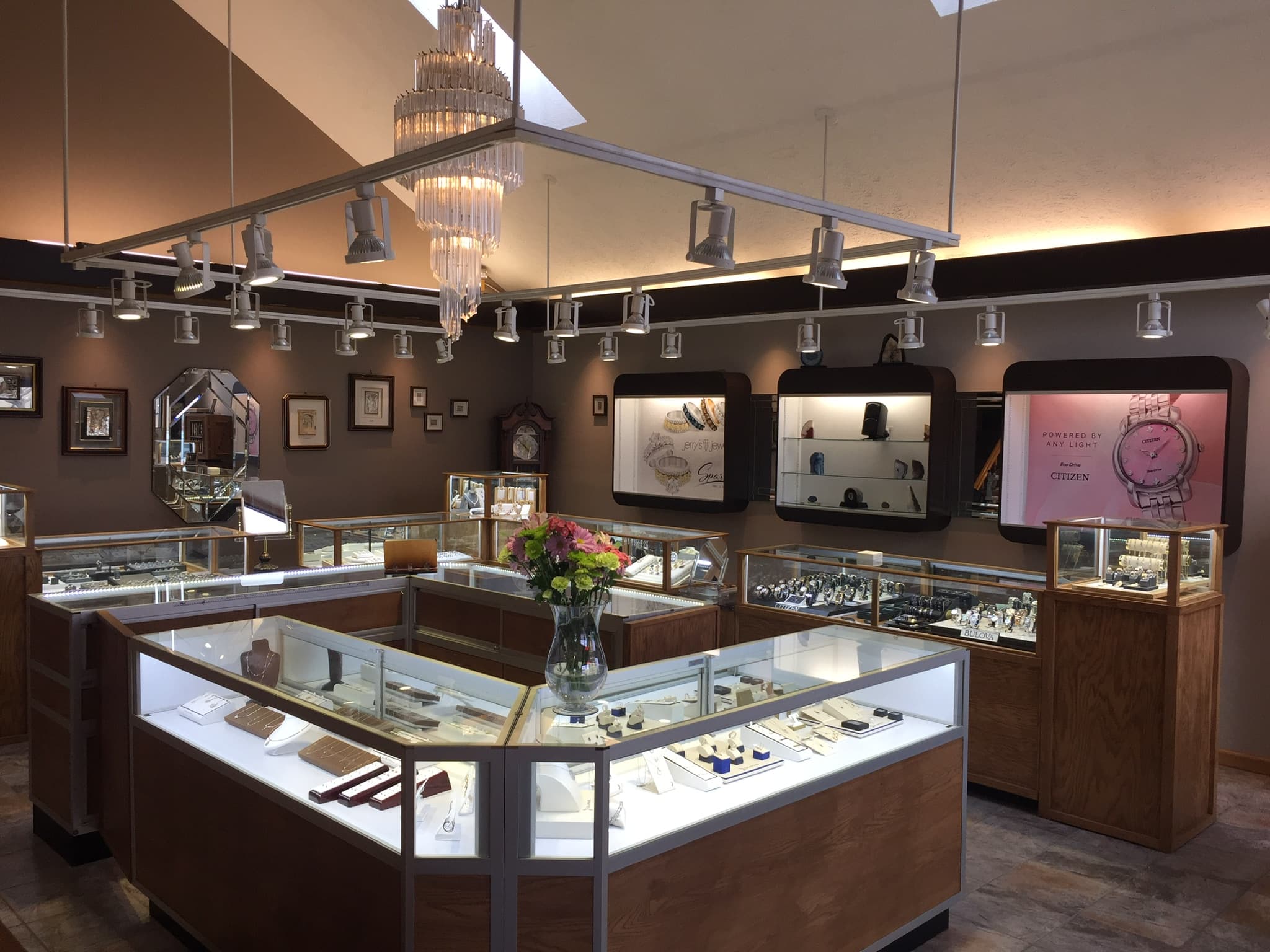 Jerry's Jewelers - Rochester, NY, US, diamond band ring