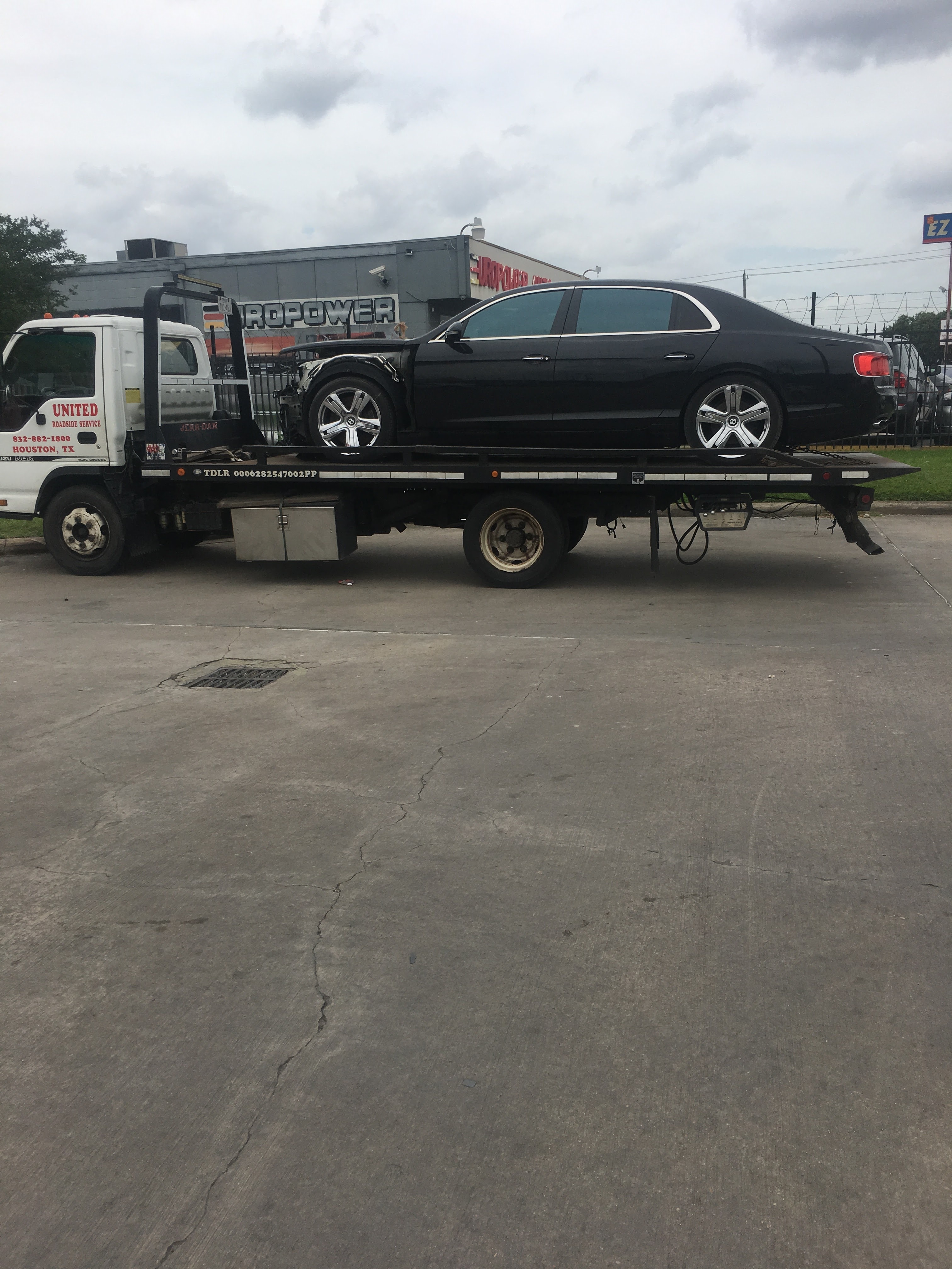 United Roadside & Towing Service - Houston, TX, US, 24 hour tow truck