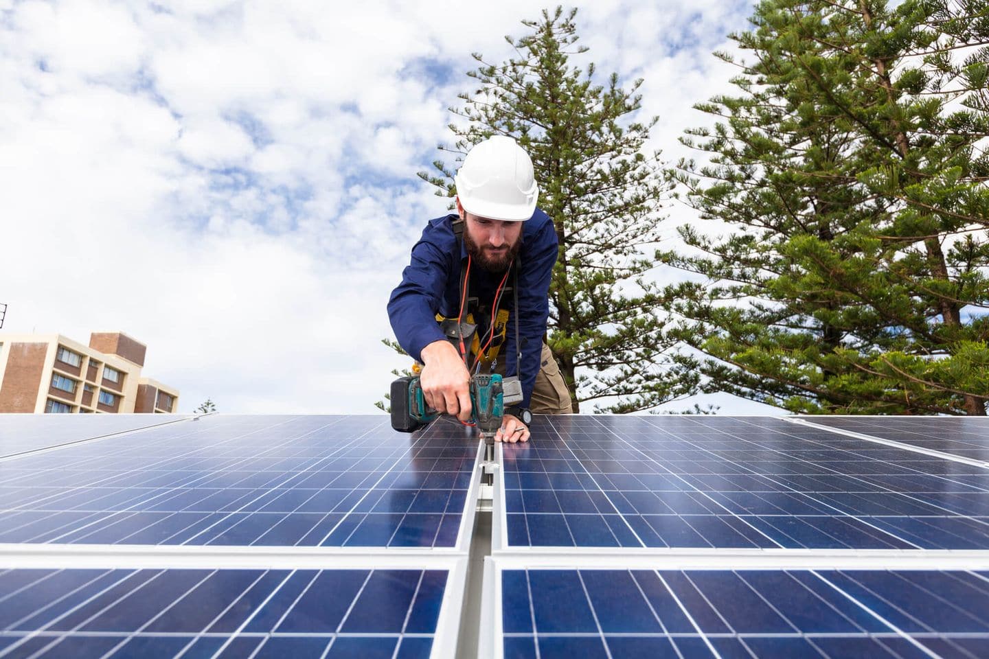 Cali Solar - Lincoln Solar Panel Installation Contractor, US, solar fan