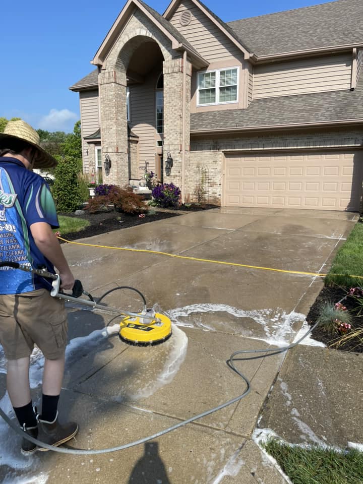 Indy Res - Kokomo, IN, US, exterior window washing