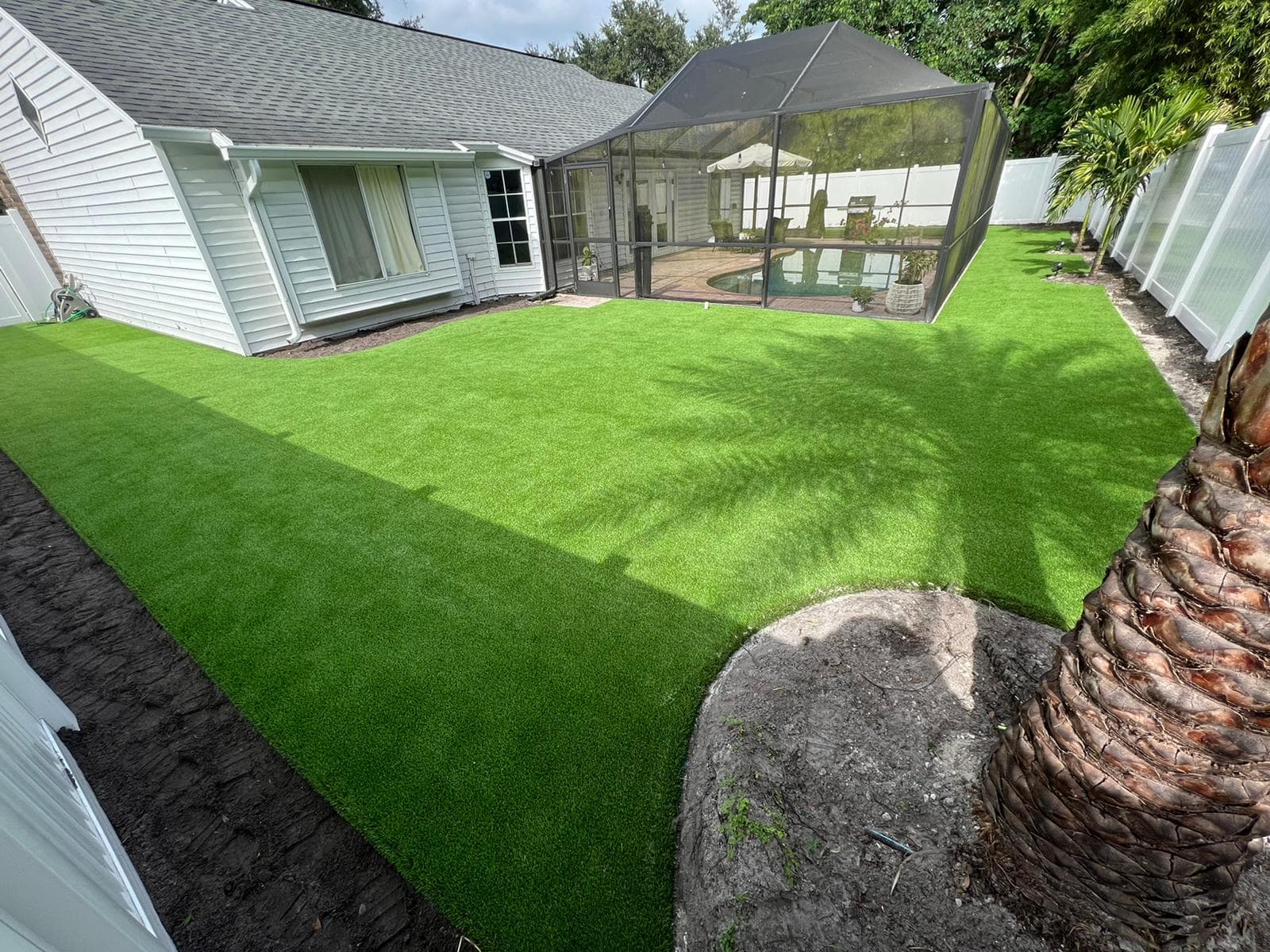 Artificial Grass Pros of Tampa Bay, US, artificial plant supplier