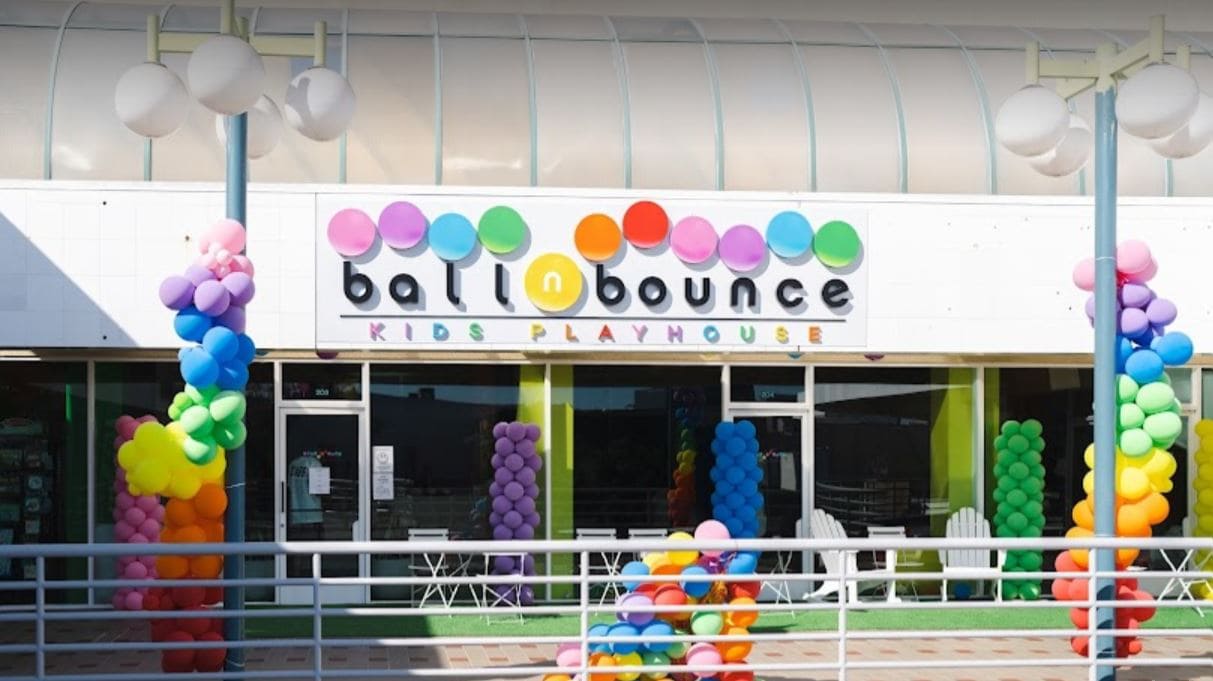 Ball N Bounce - Los Angeles, CA, US, in door play ground
