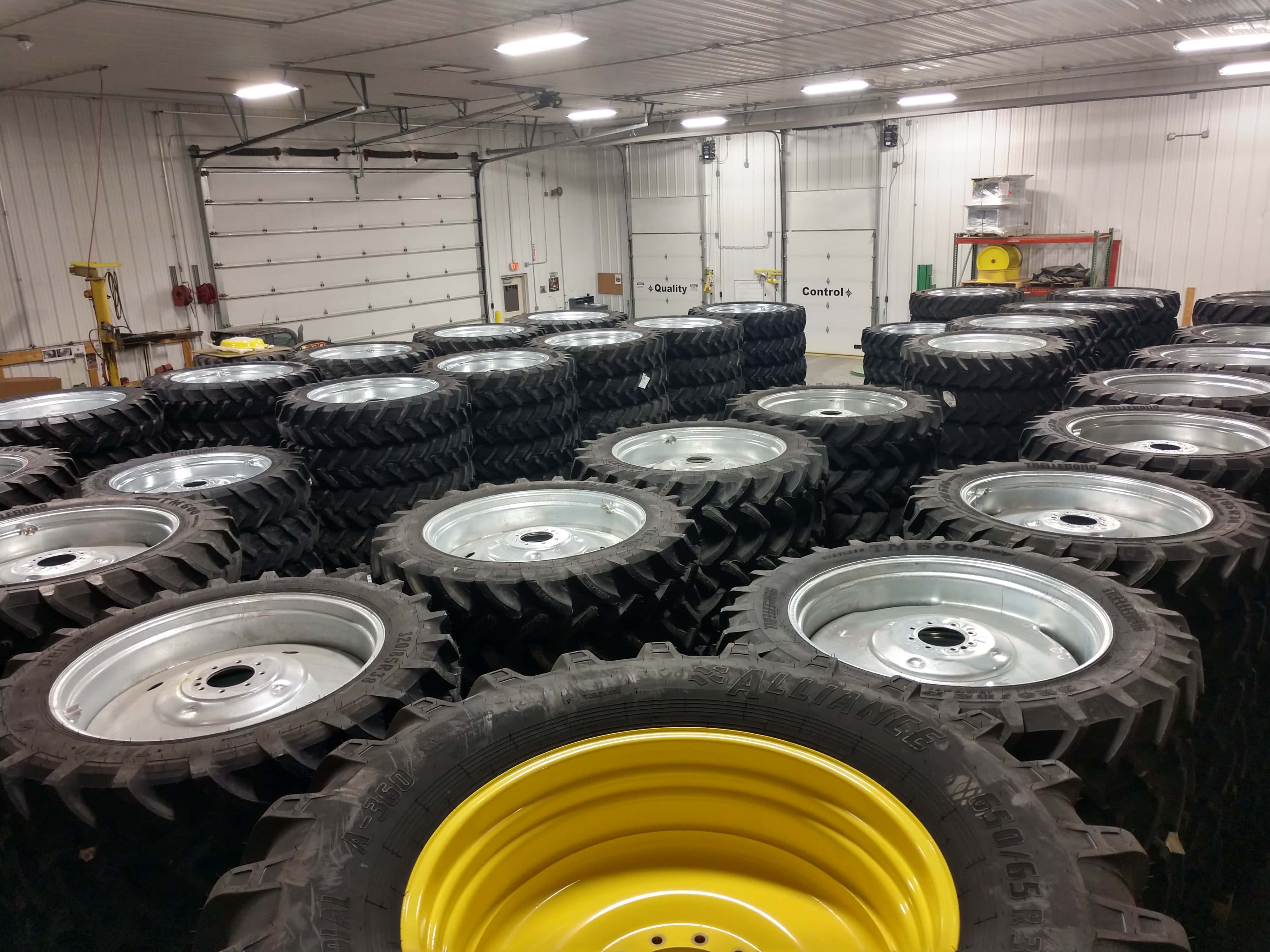 Dawson Tire & Wheel Retail Service - North Platte, NE, US, tire repair