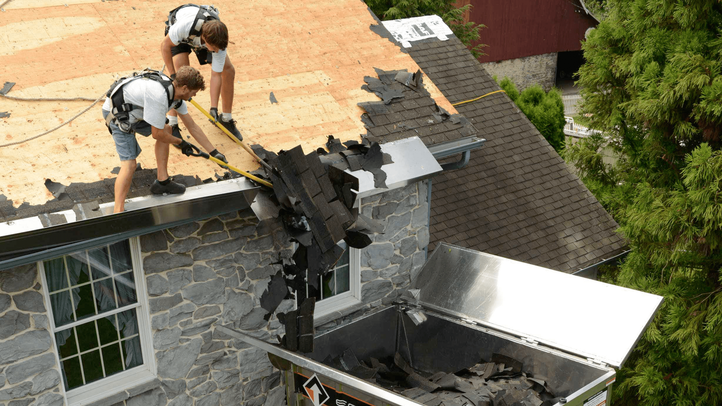 Falcon Roofing & Solar - McLean, VA, US, metal roof repair