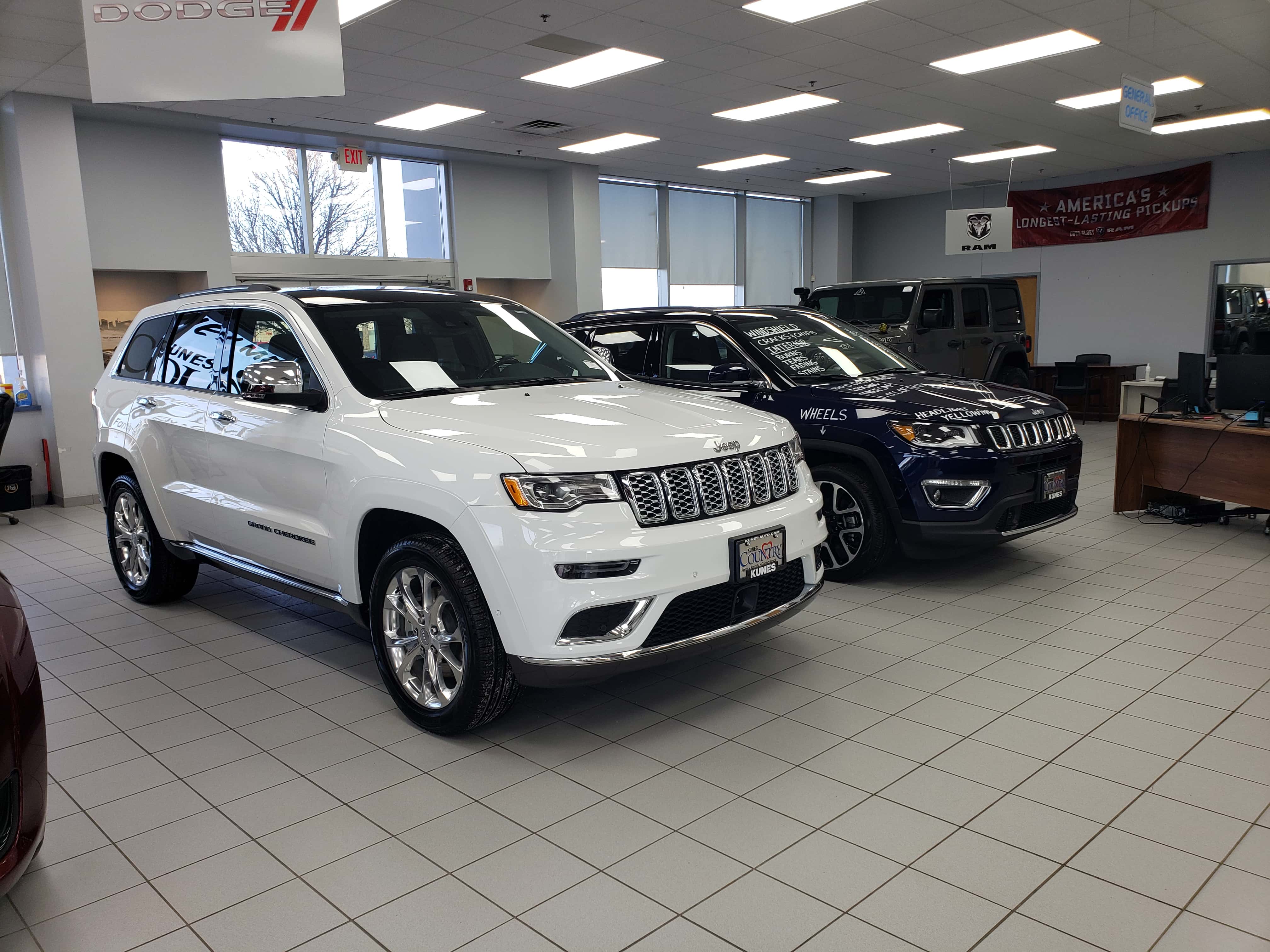 Kunes Chrysler Jeep Dodge Ram of Belvidere, US, dodge dealership