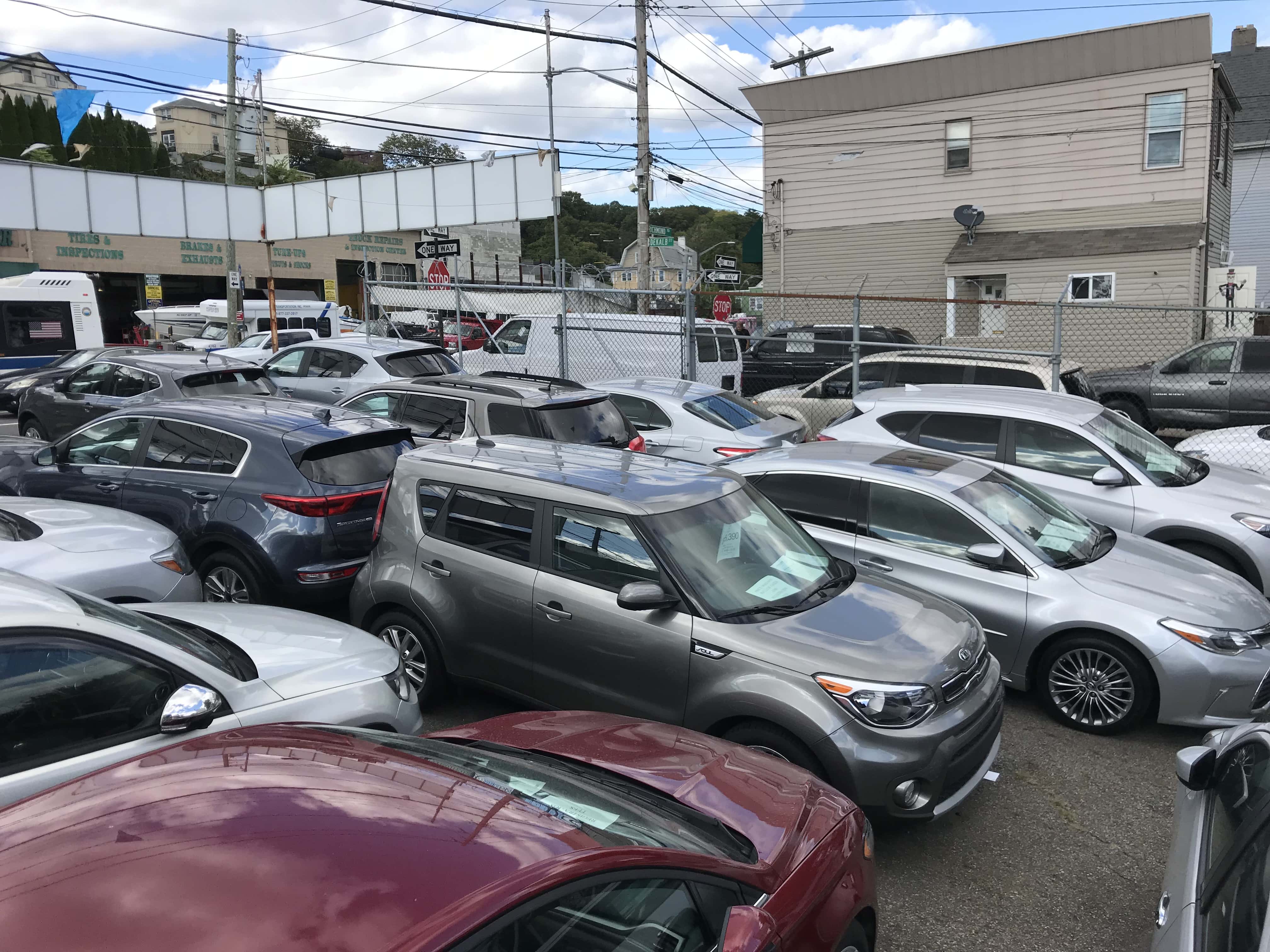 US Auto Network Inc - Staten Island, NY, US, ford dealership