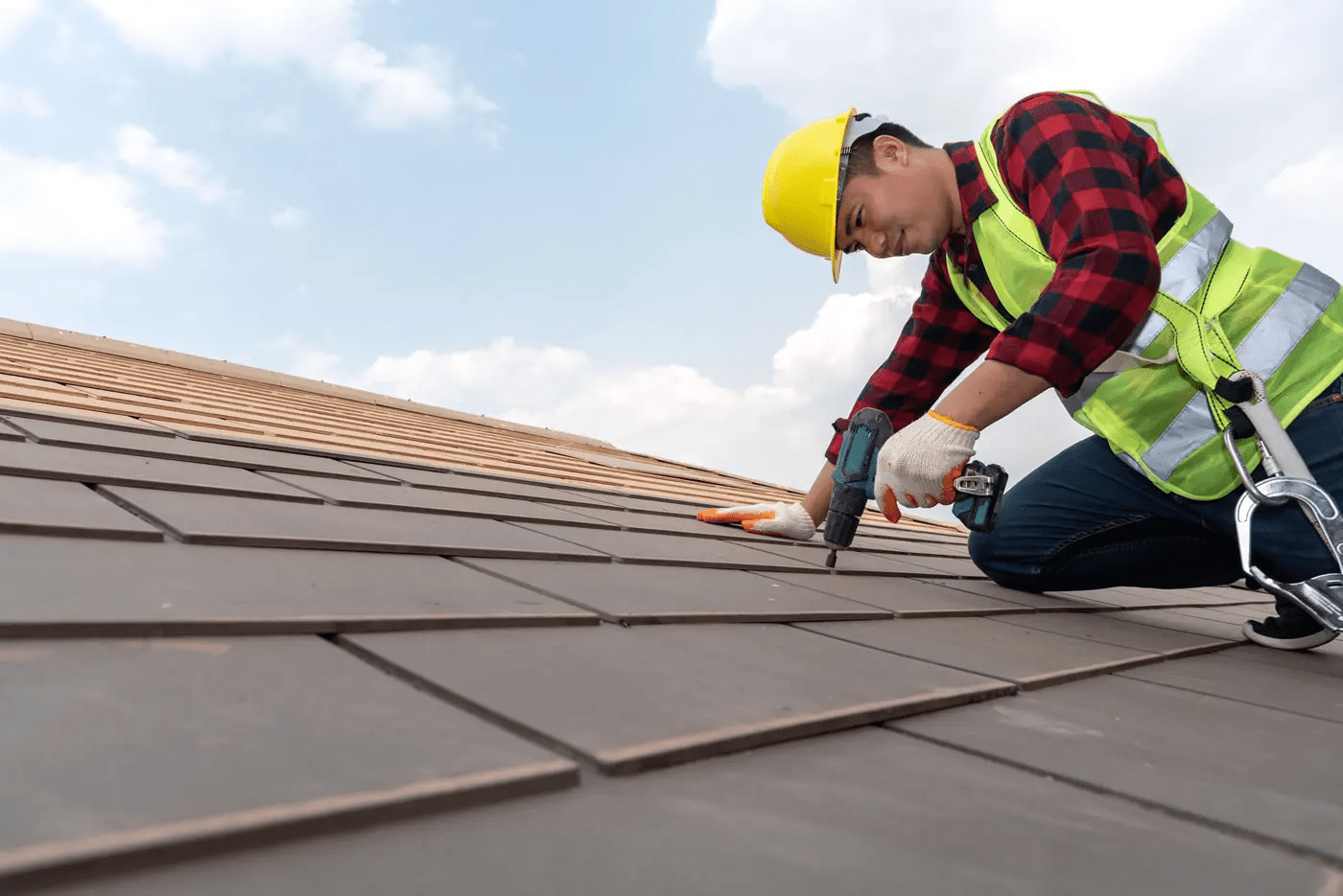 Expert Roofers Columbus, US, tile roof installation