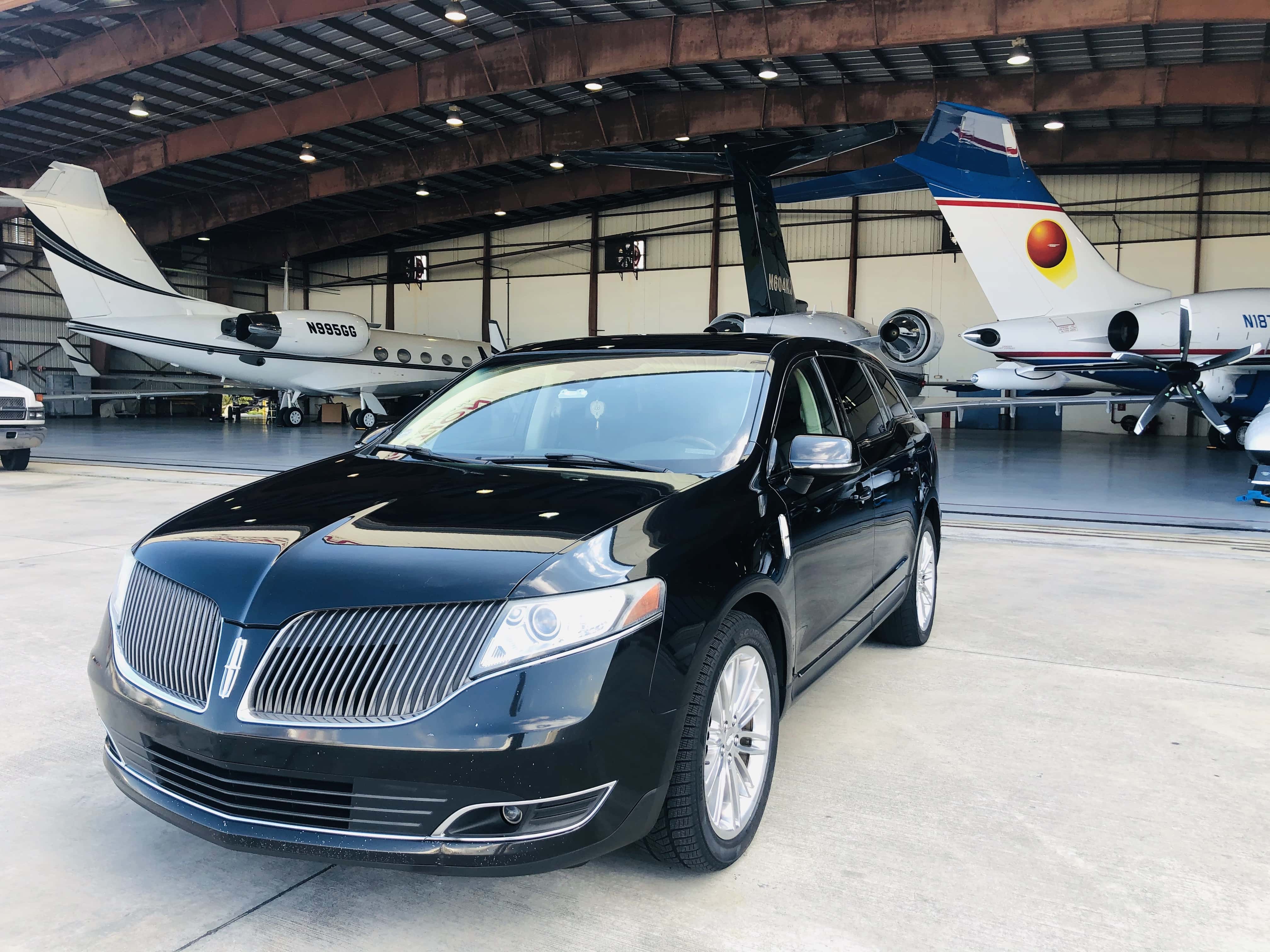 Airport car - West Palm Beach, FL, US, limo service near me