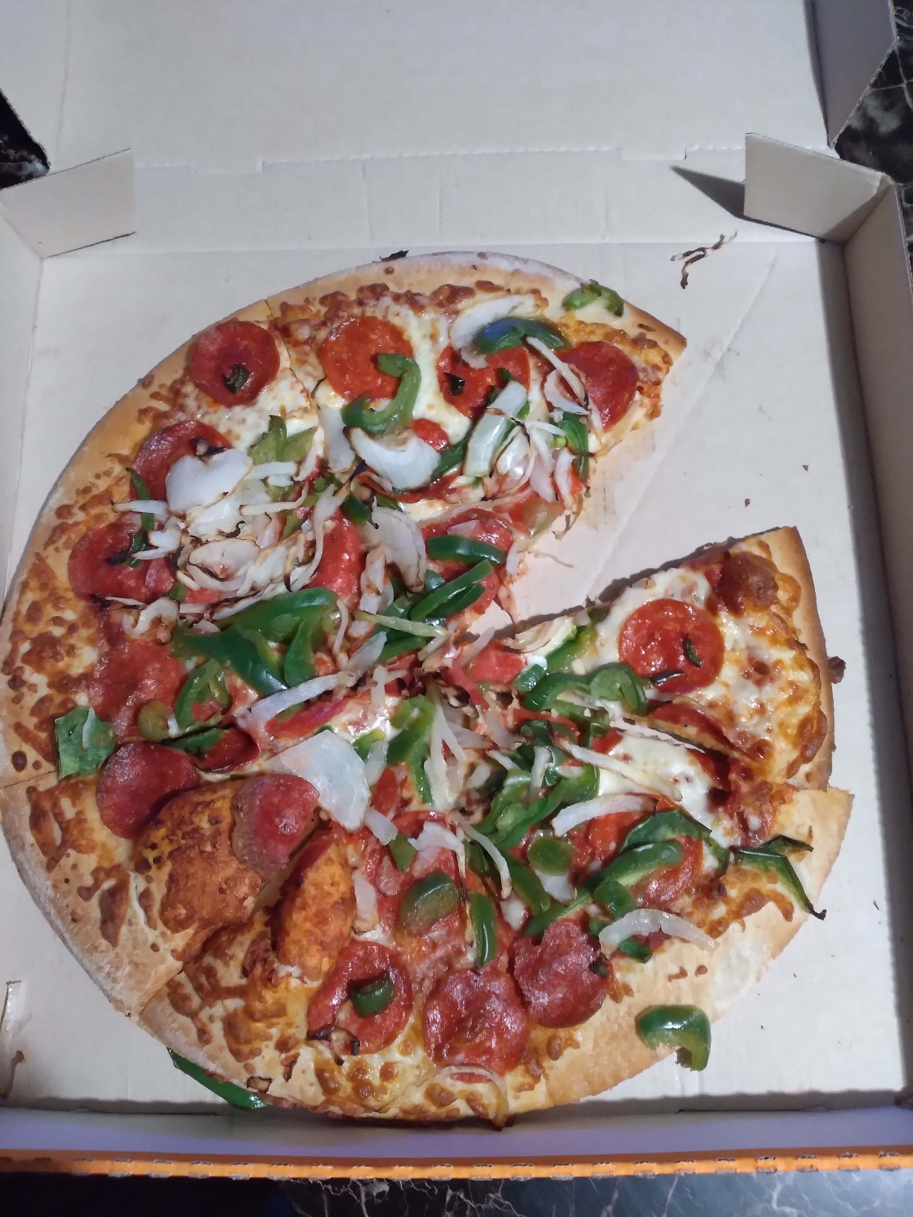 Little Caesars Pizza - Buda (TX 78610), US, pizza italia