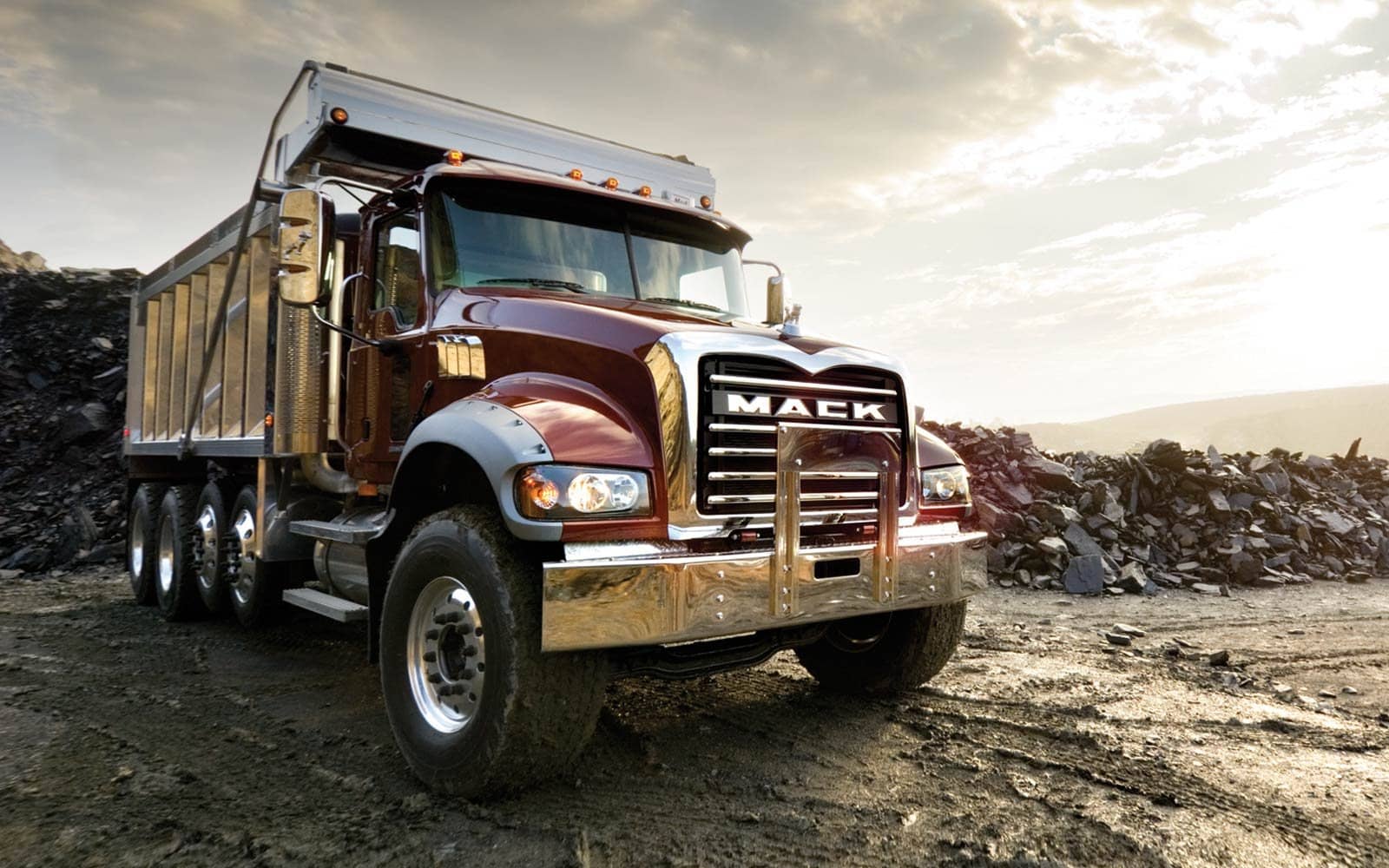 Nuss Truck & Equipment - Mankato (MN 56001), US, pickup trucks for sale