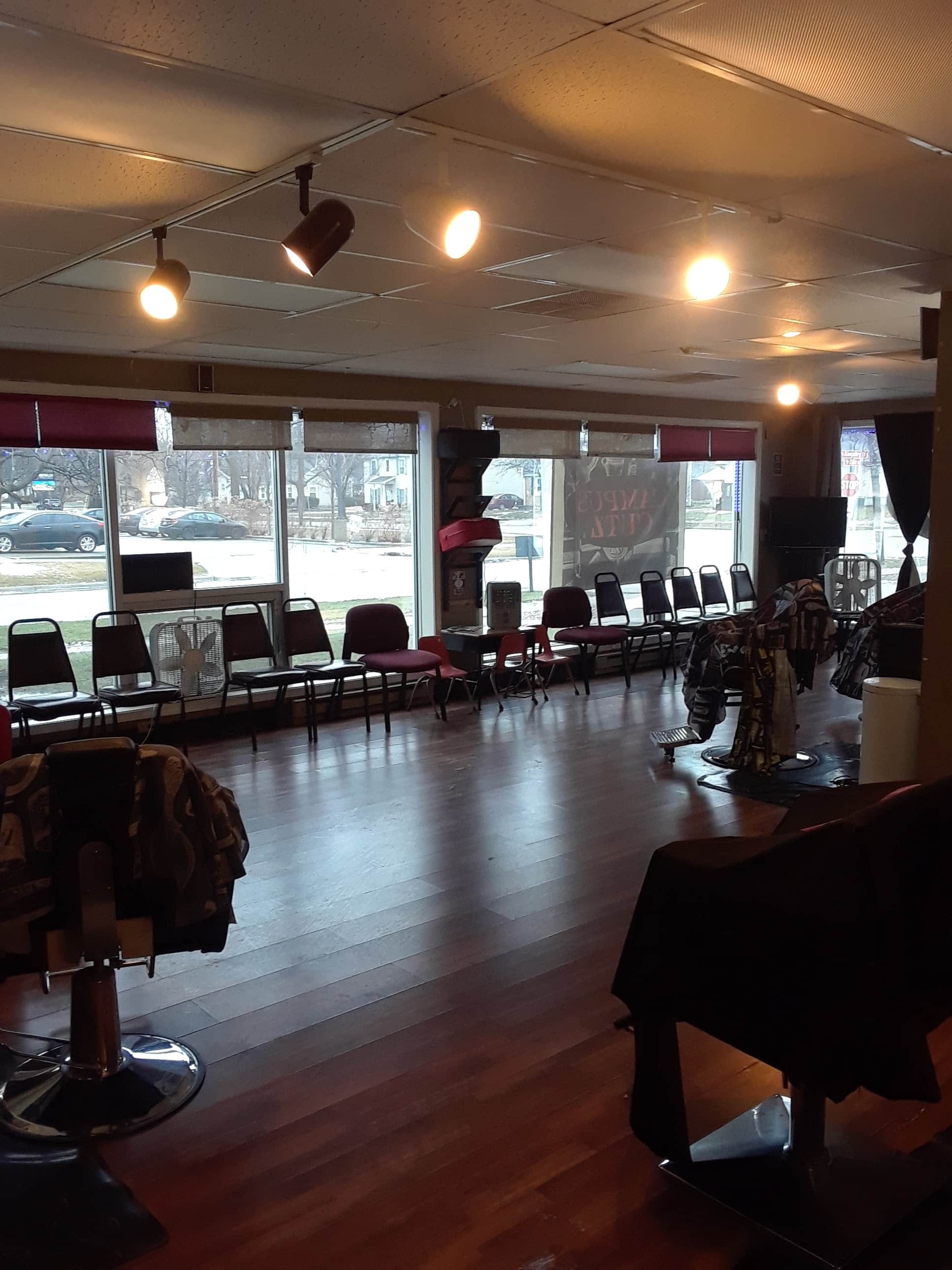 Campus Cutz Barber Shop - Normal, IL, US, mens barber