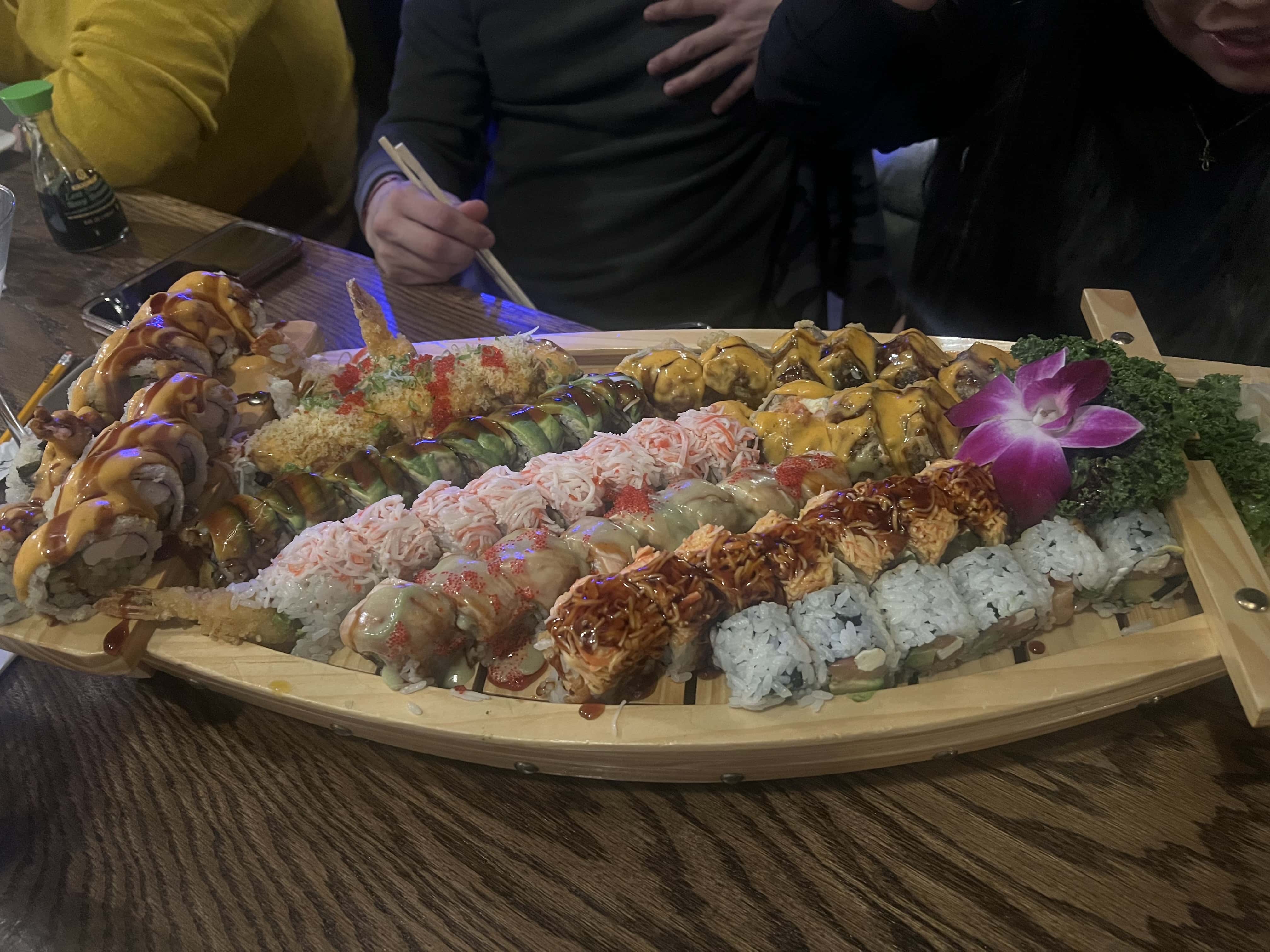 Honkaku Sushi - Glendale Heights, IL, US, best food near me
