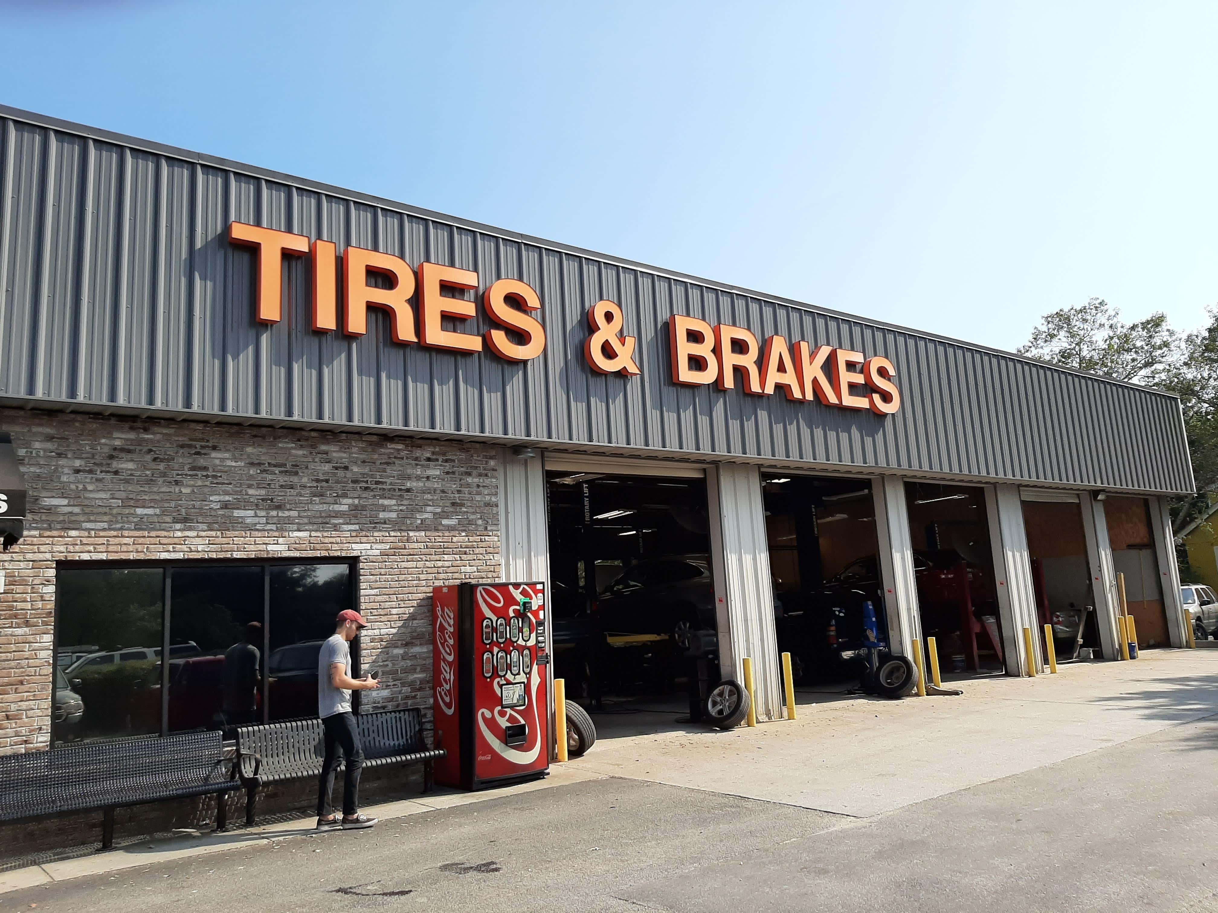 #4 Gerald's Tires & Brakes - Mt Pleasant, SC, US, car tyres