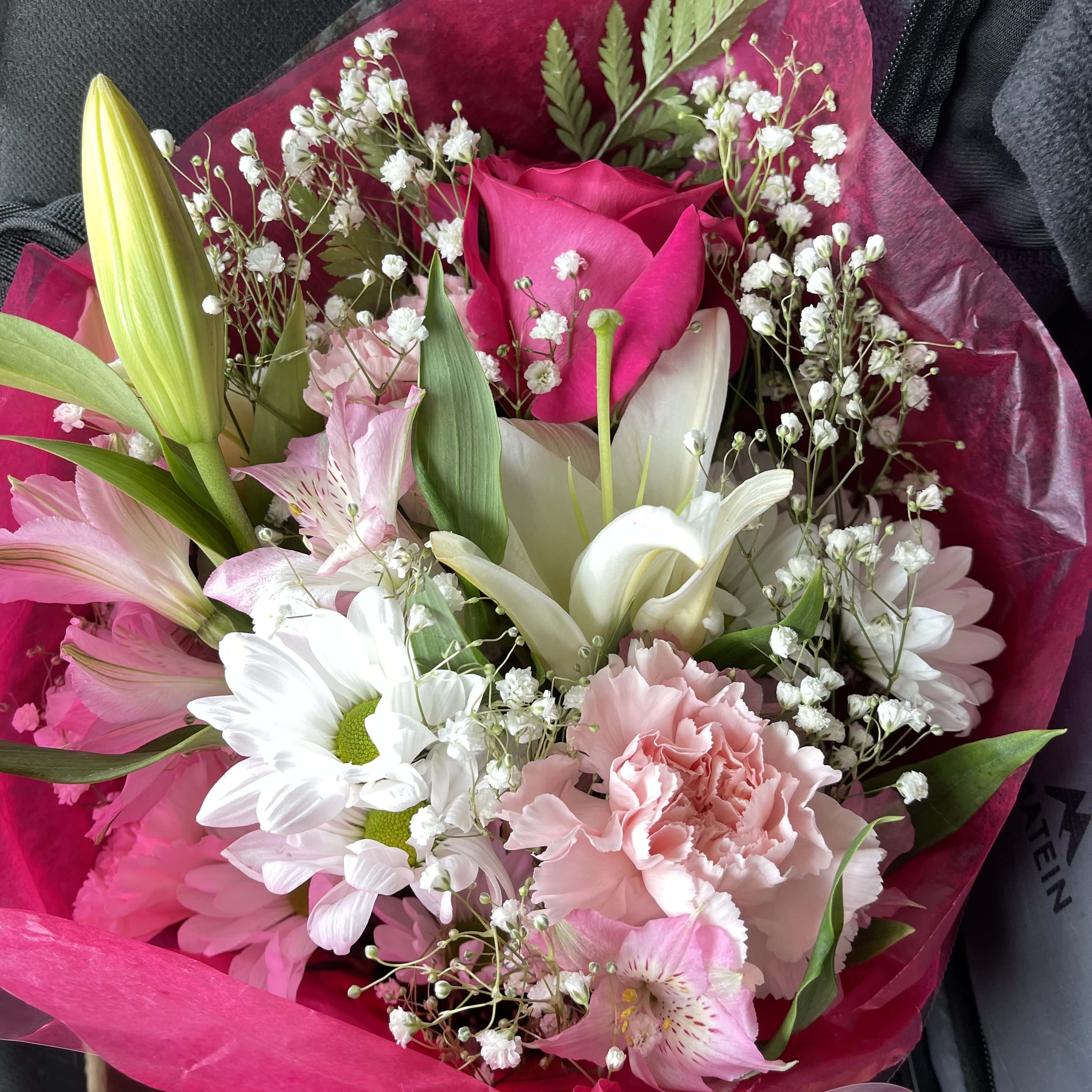 Flowers Just For You - Warren, MI, US, elegant flowers