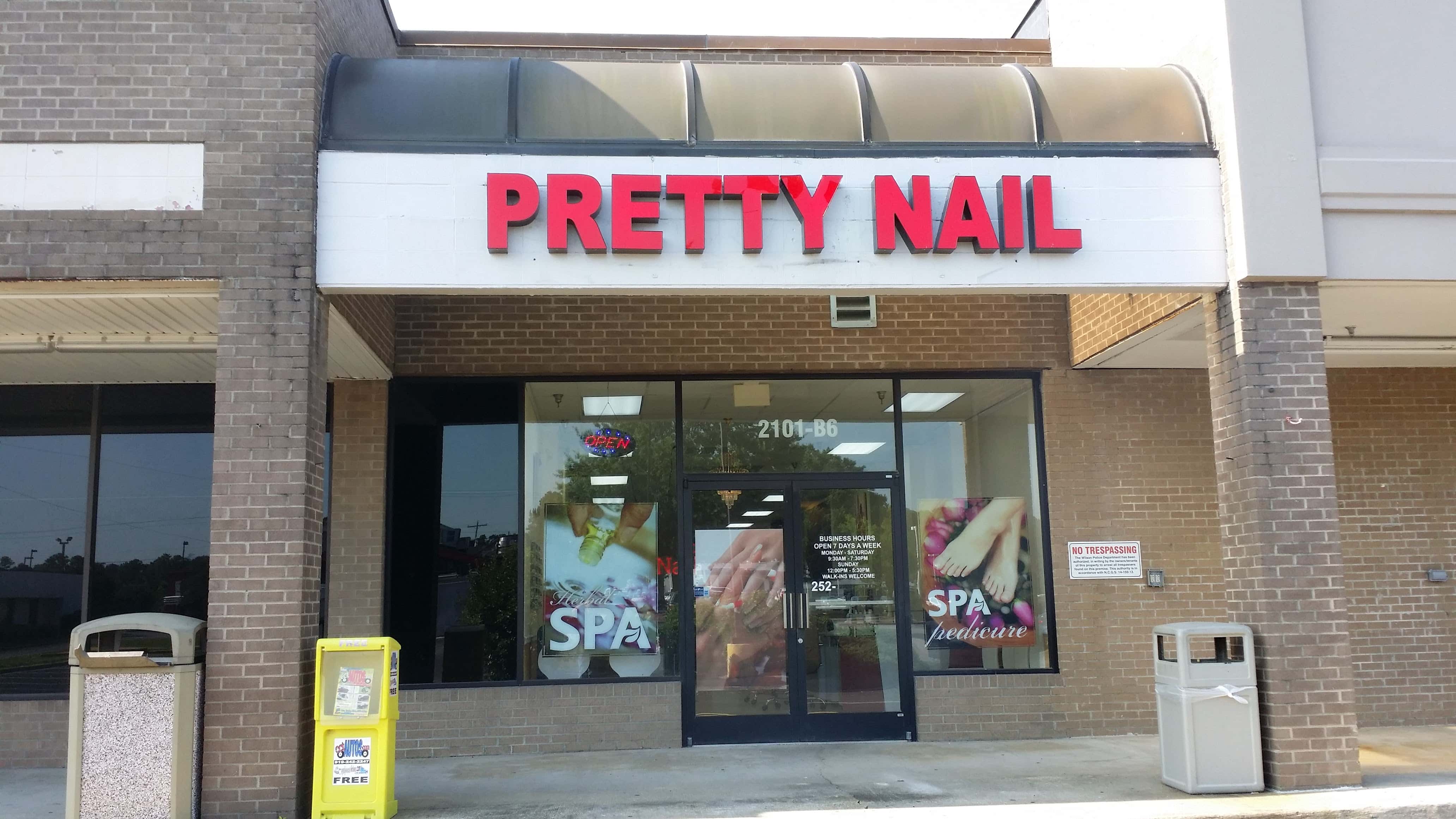 Pretty Nails - Wilson (NC 27893), US, manicure