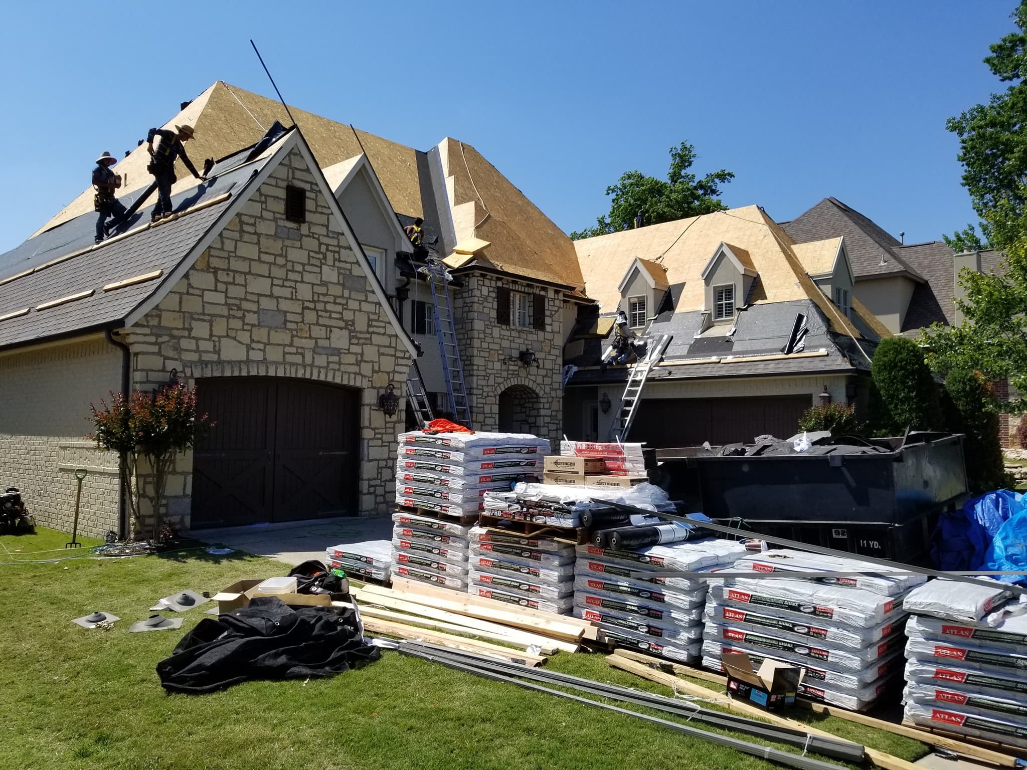 Right Now Roofing - Pensacola, FL, US, roof and gutter repair