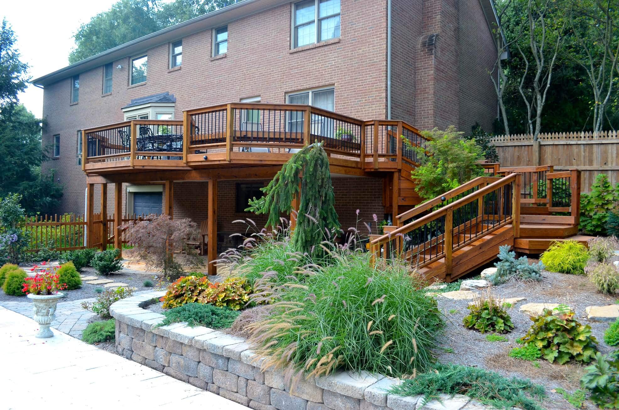 NorthCraft Deck Staining Services - Glen Ellyn, IL, US, pressure washing