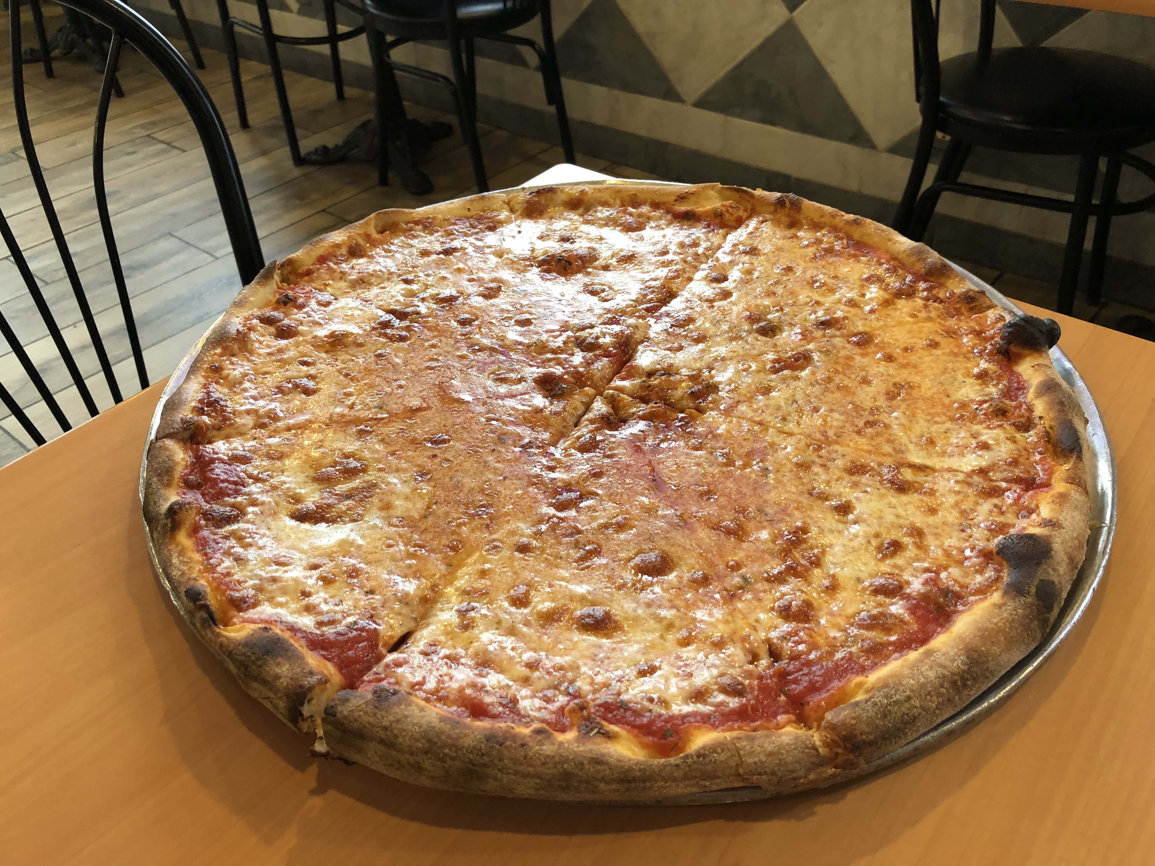 Angoletto Pizzeria - New Hyde Park, NY, US, nearest pizza delivery to me