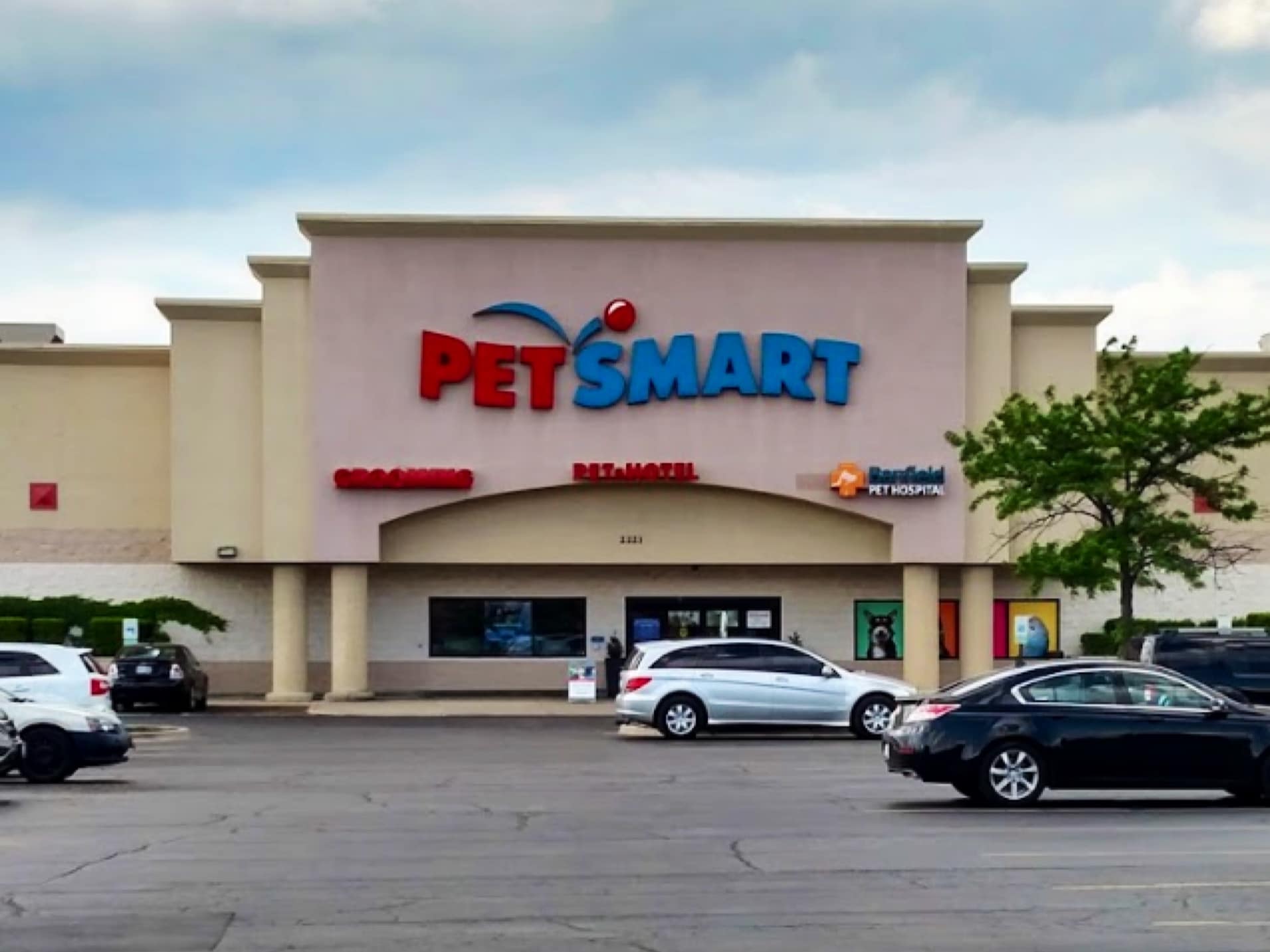 PetSmart - Evanston (IL 60202), US, pet supplies near me