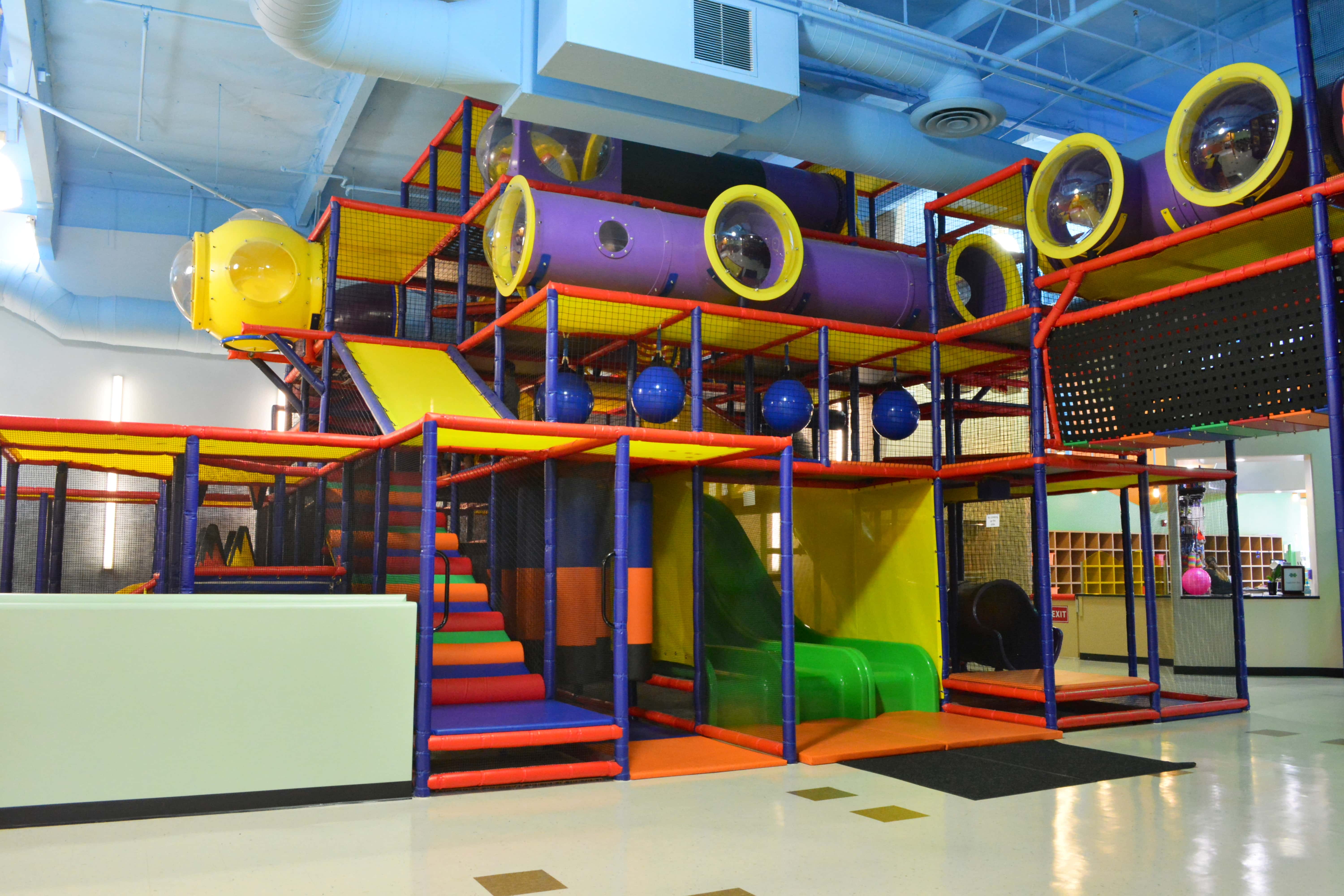 Kidsworldla - Oak Park, CA, US, family fun center