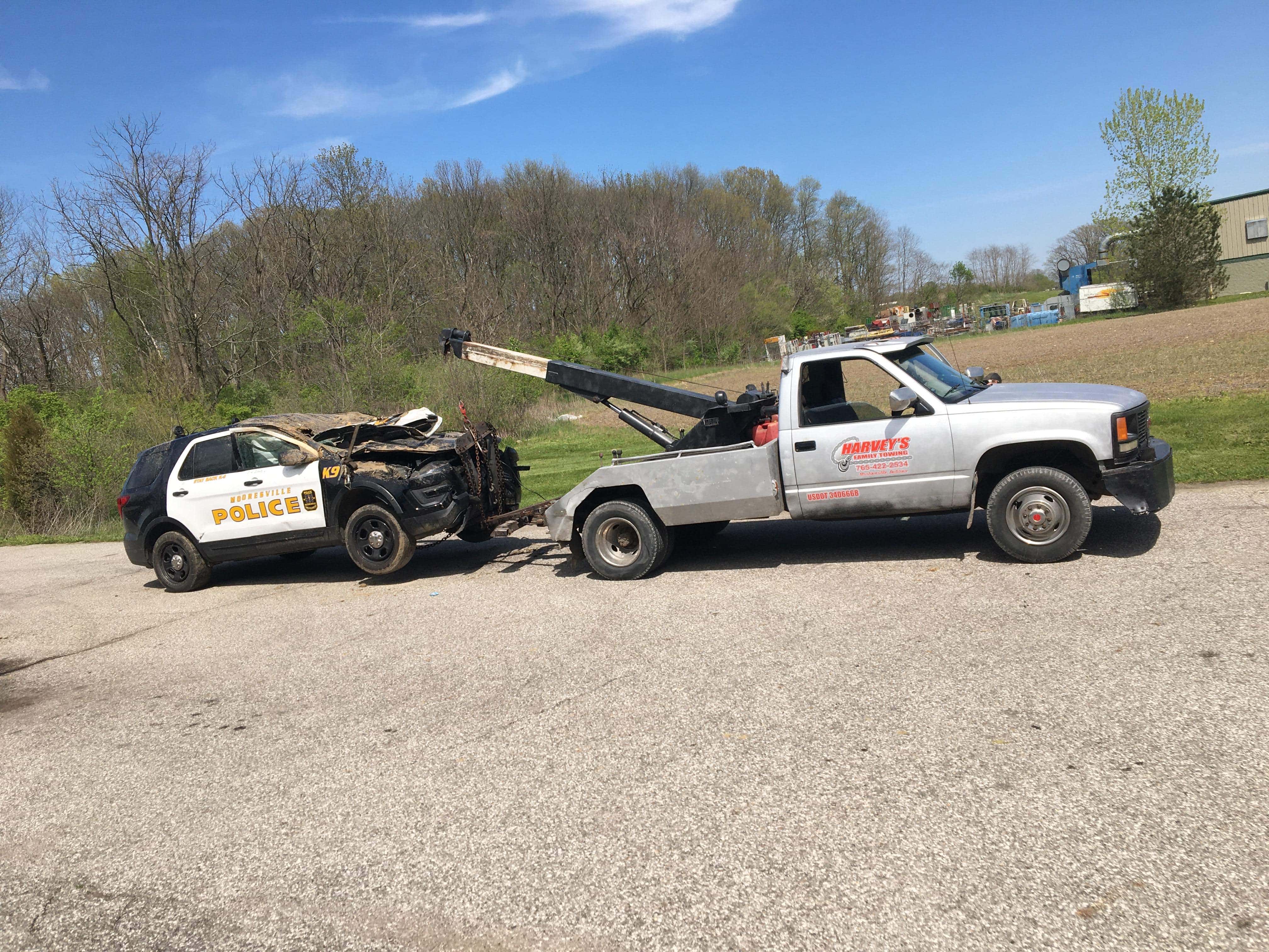 Harveys family towing - Martinsville, IN, US, 24 hour tow truck near me