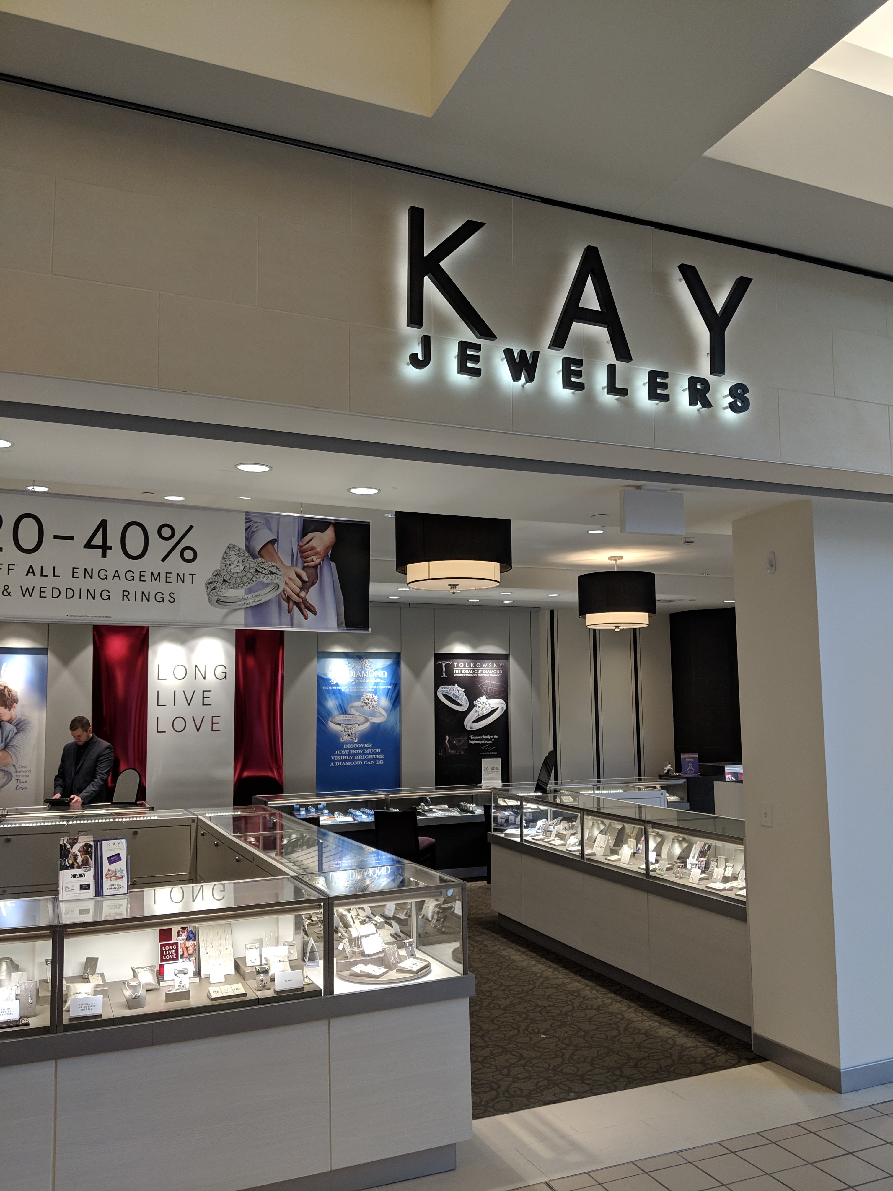 Kay Jewelers - Mankato (MN 56001), US, cheap jewellers