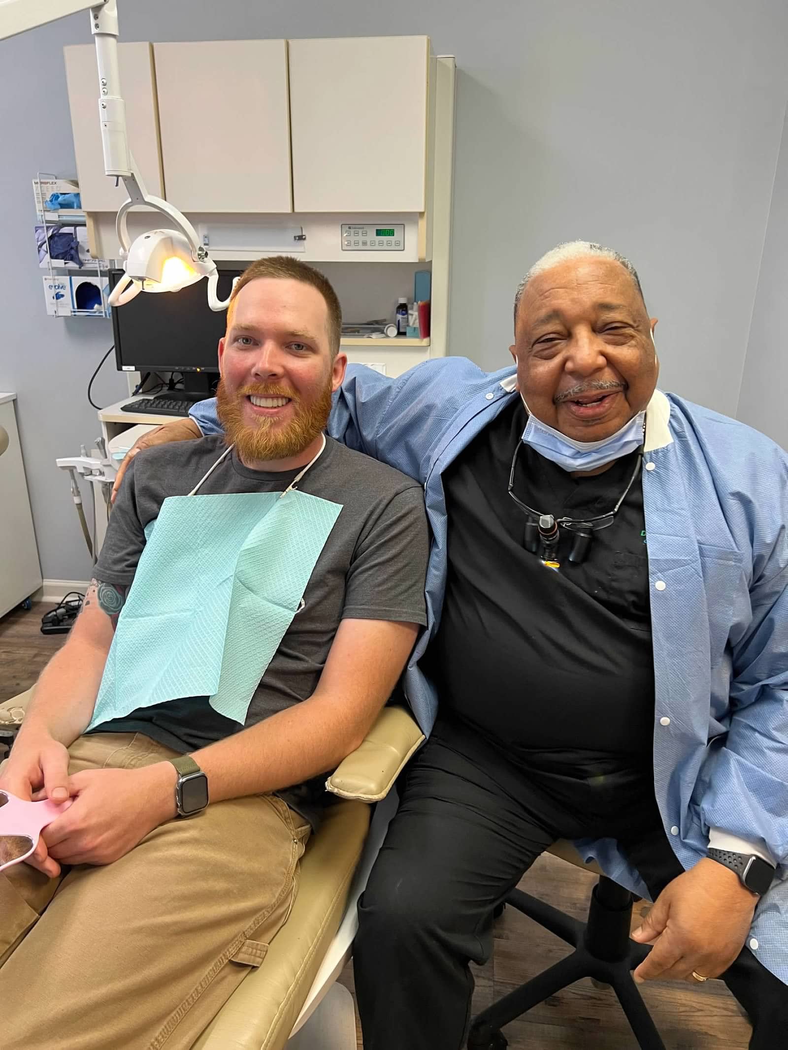 Dental Center of the Carolinas - Winston-Salem (NC 27104), US, teeth bonding