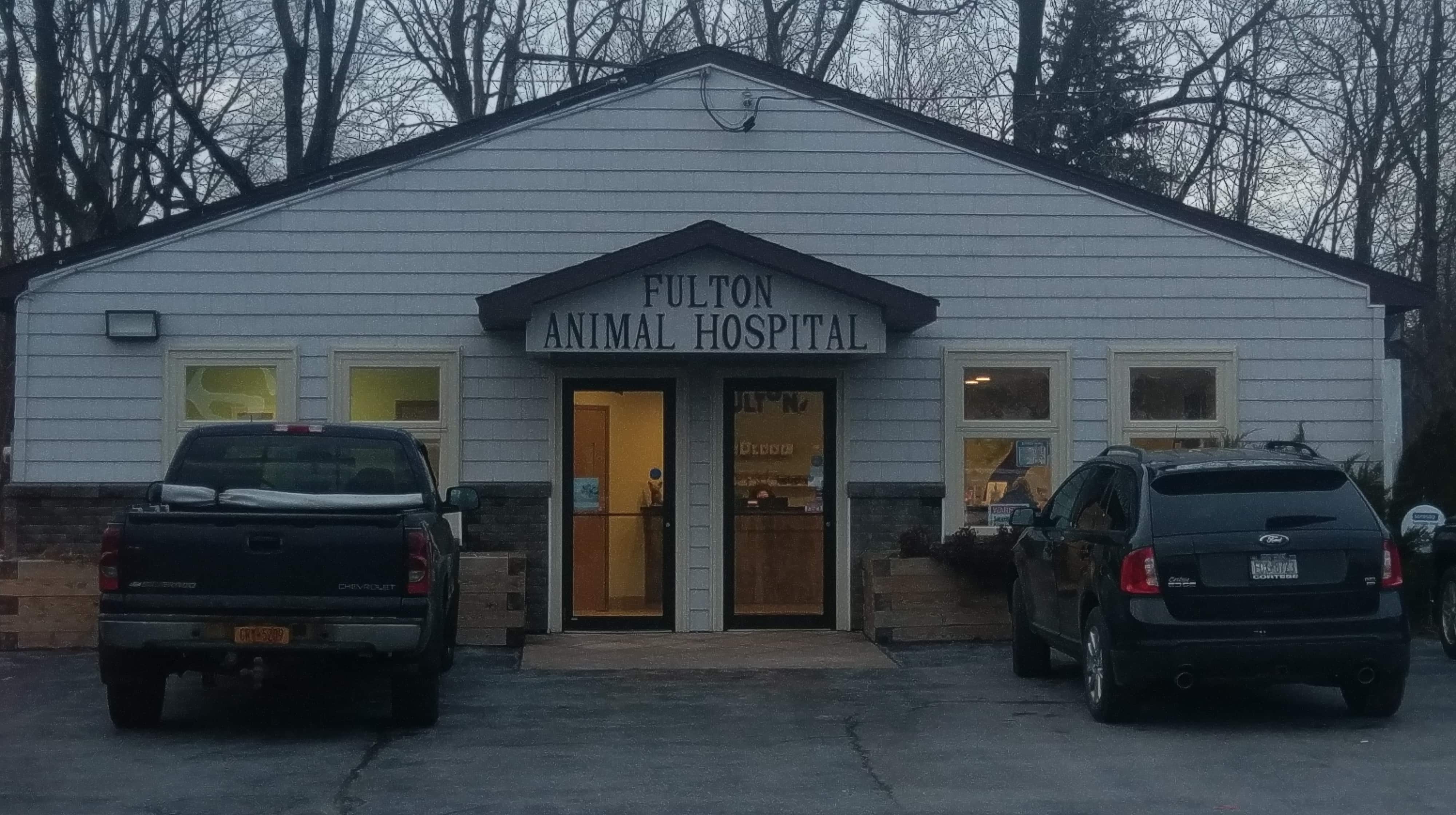 Fulton Animal Hospital, US, vets