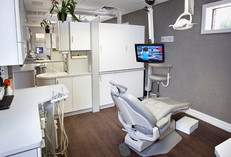 Tarpon Shores Dental - Englewood, FL, US, endodontist