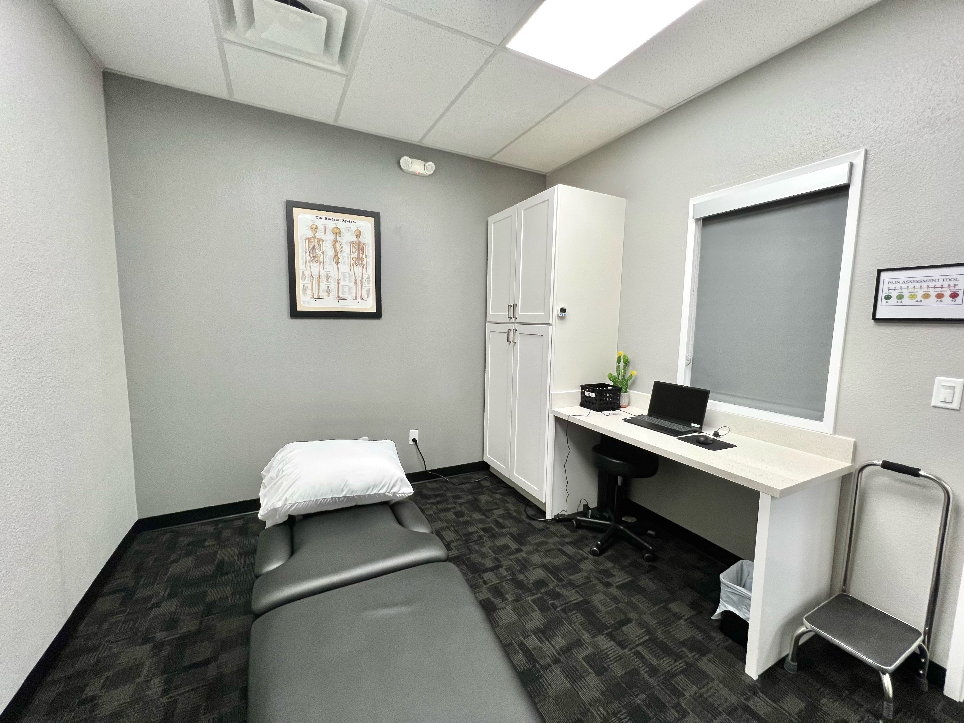 Suarez Physical Therapy - North Las Vegas, NV, US, phy therapy