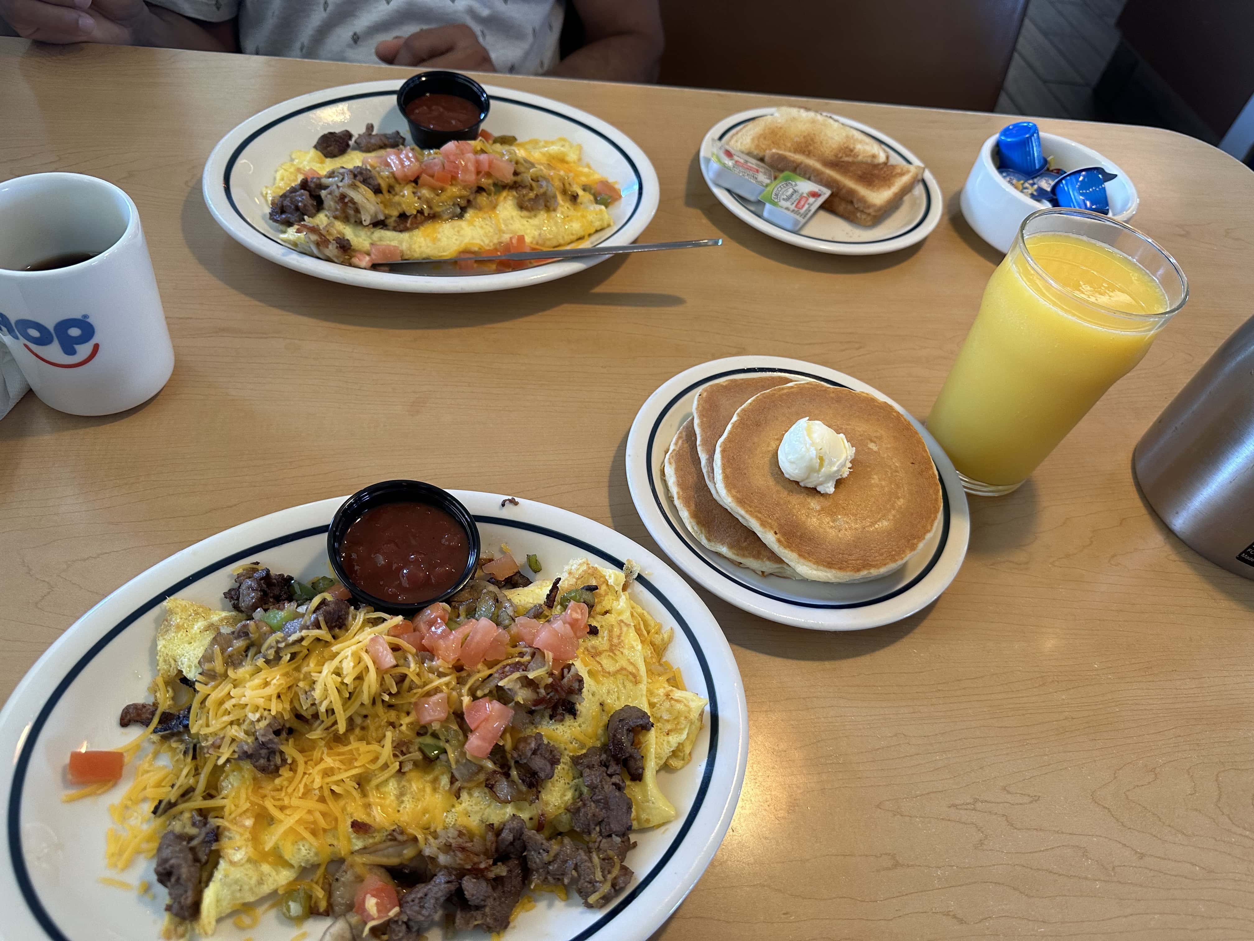 IHOP - Redding (CA 96002), US, brunch places near me