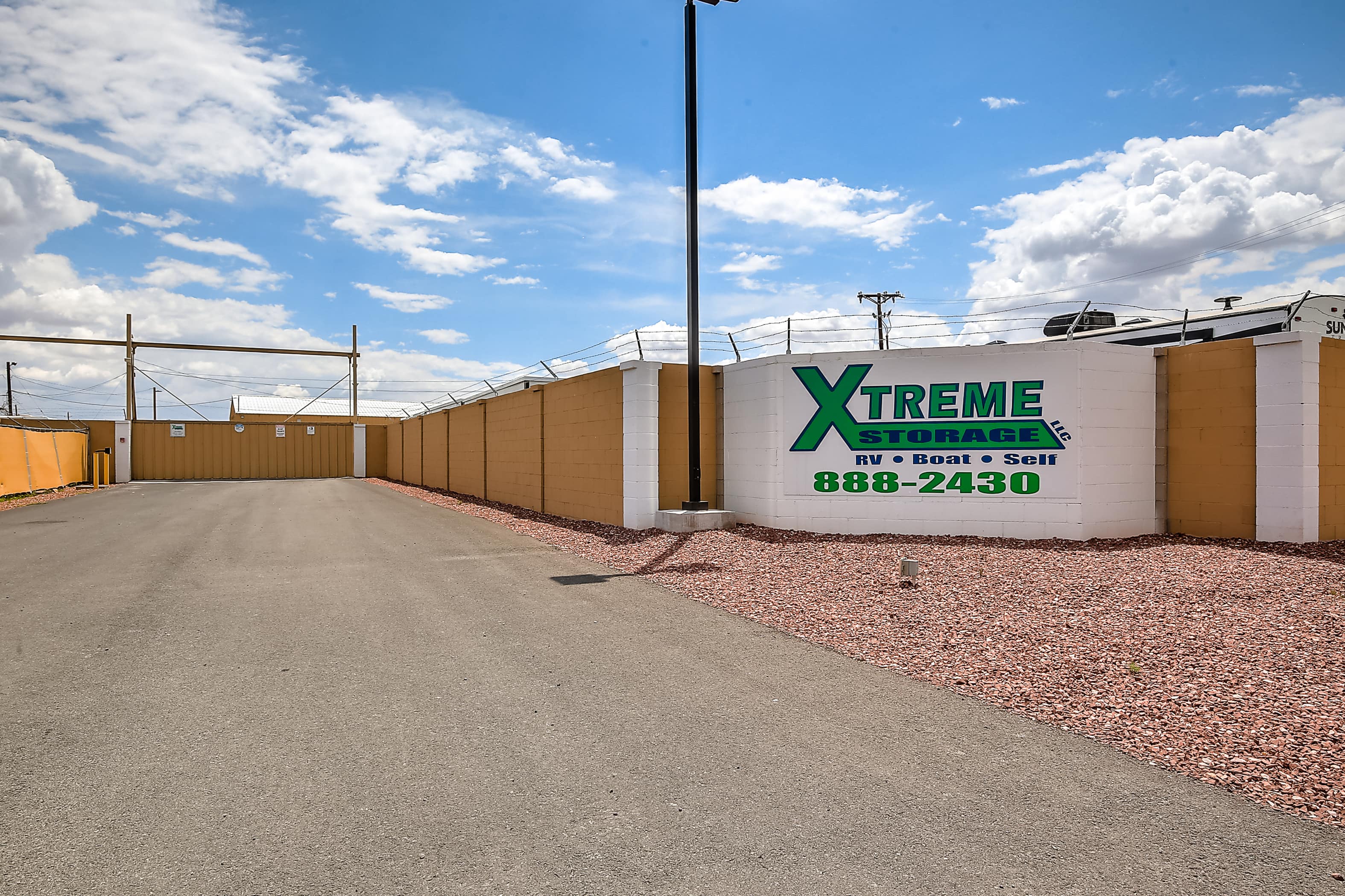 Xtreme Storage Albuquerque, US, storage facilities for sale