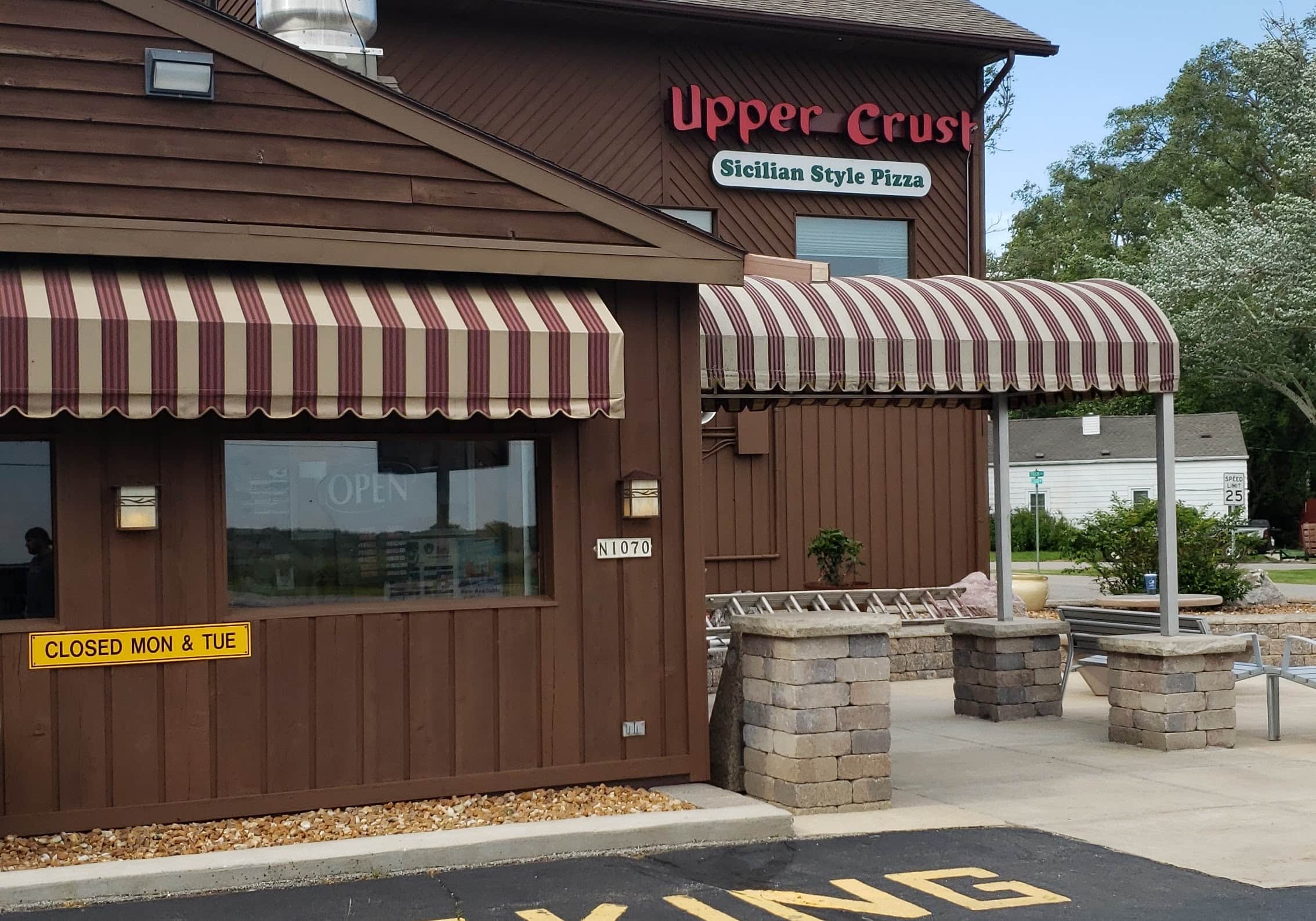 Upper Crust Pizzeria - Pell Lake (WI 53157), US, open pizzerias near me