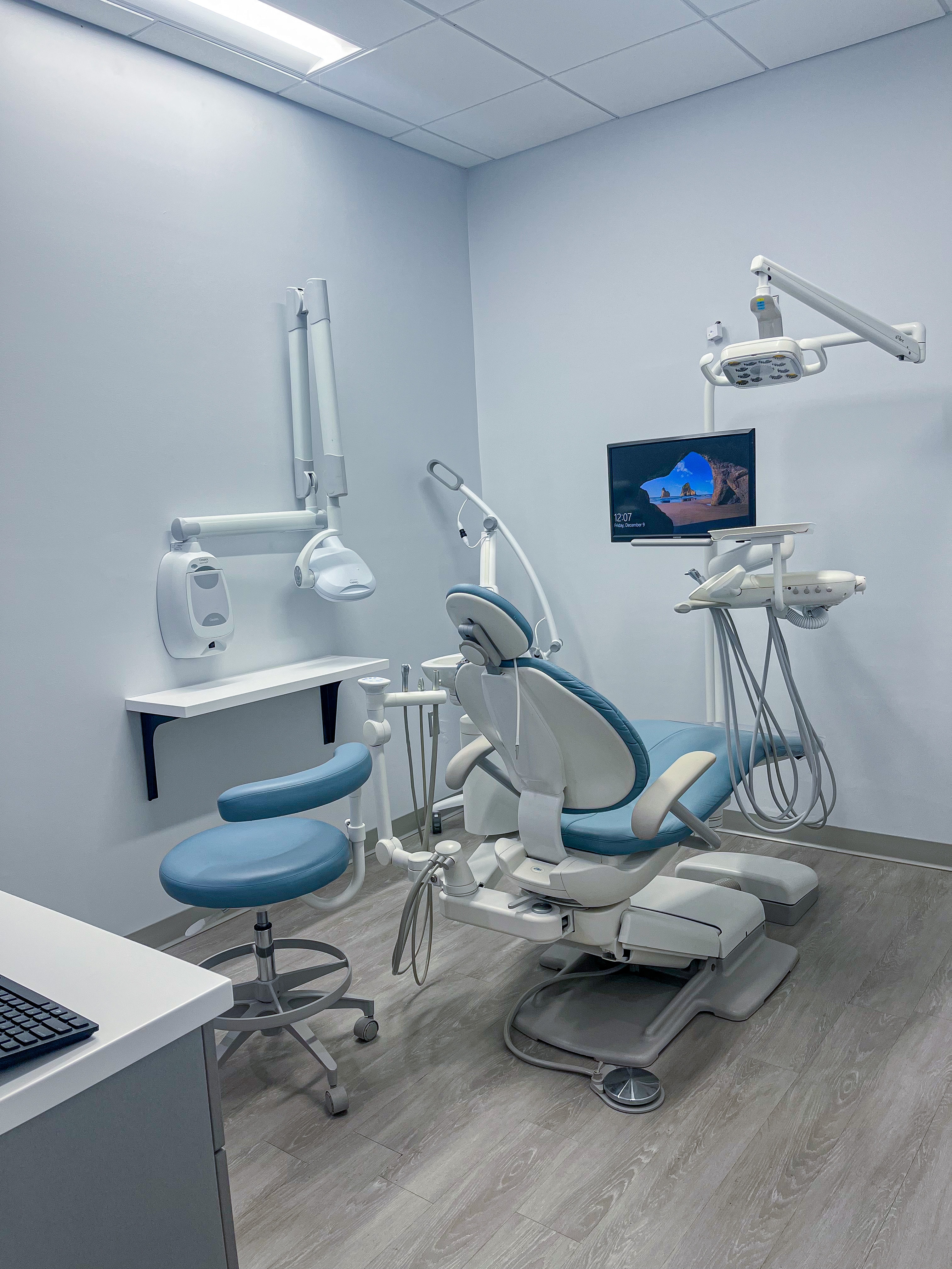 Oakwood Dental - Shrewsbury (NJ 07702), US, wisdom teeth removal