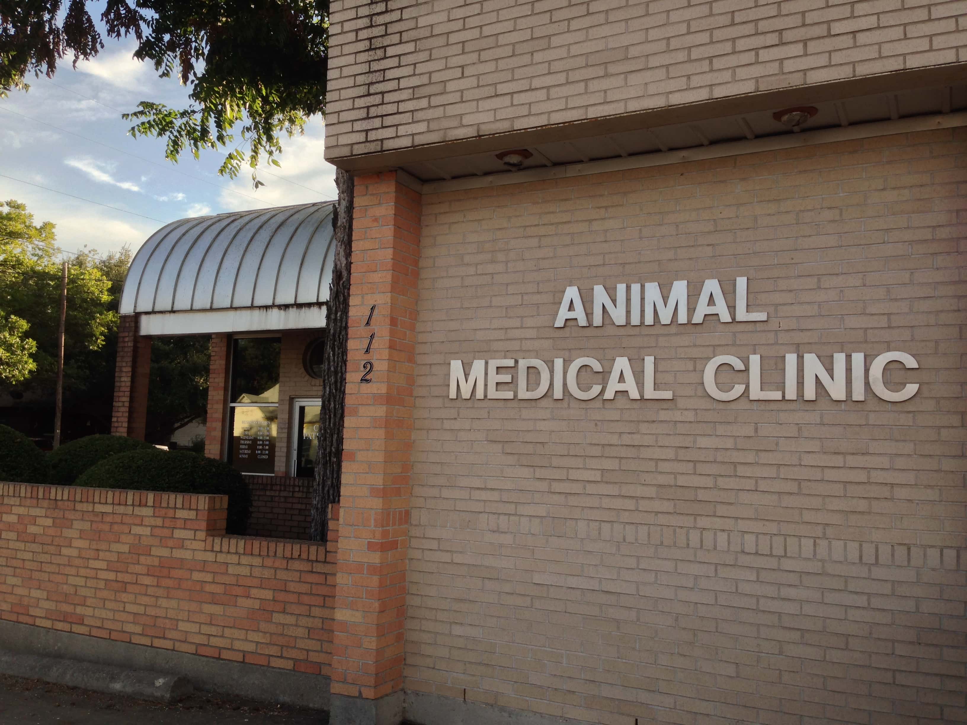 Animal Medical Clinic - Cleburne (TX 76033), US, veterinarian near me