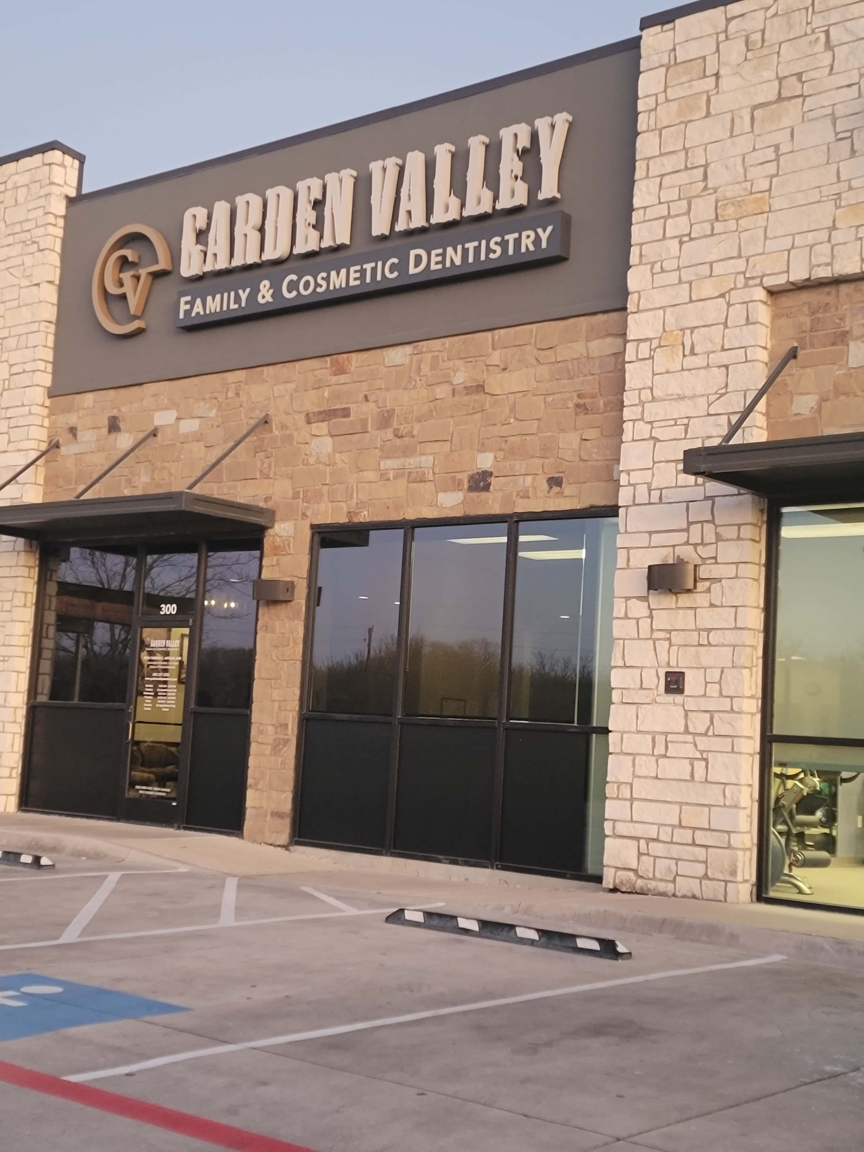 Garden Valley Family & Cosmetic Dentistry - Roanoke, TX, US, family dentistry