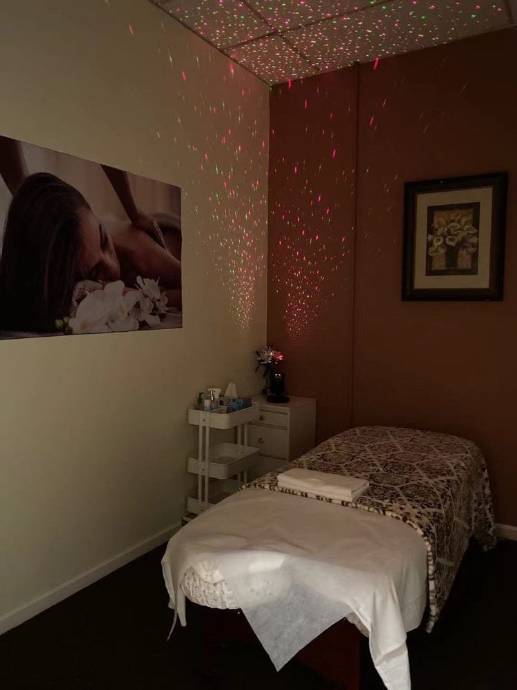 Five Star Massage Hayward, US, spa breaks